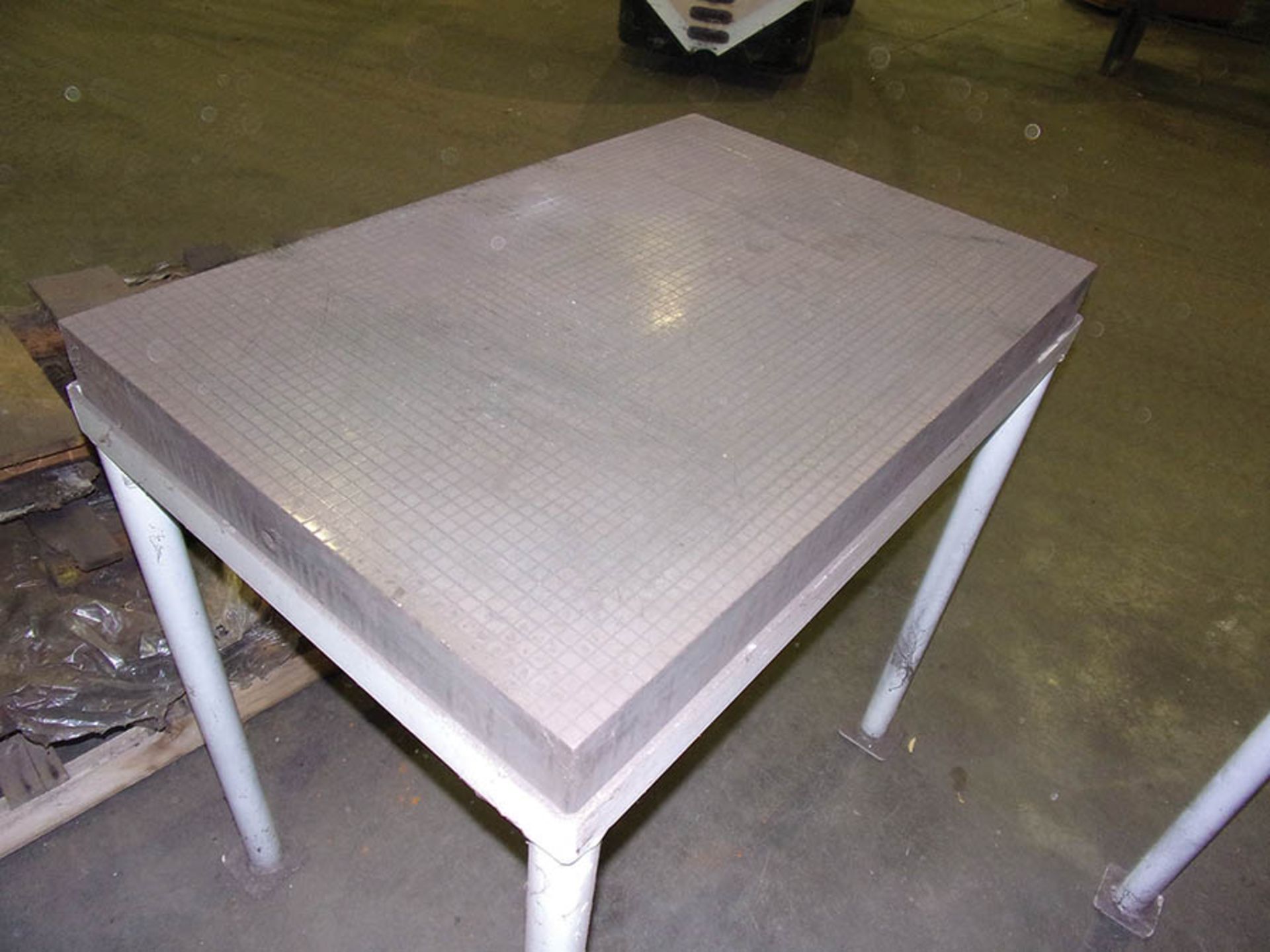 3'' X 24'' X 36'' LAYOUT TABLE