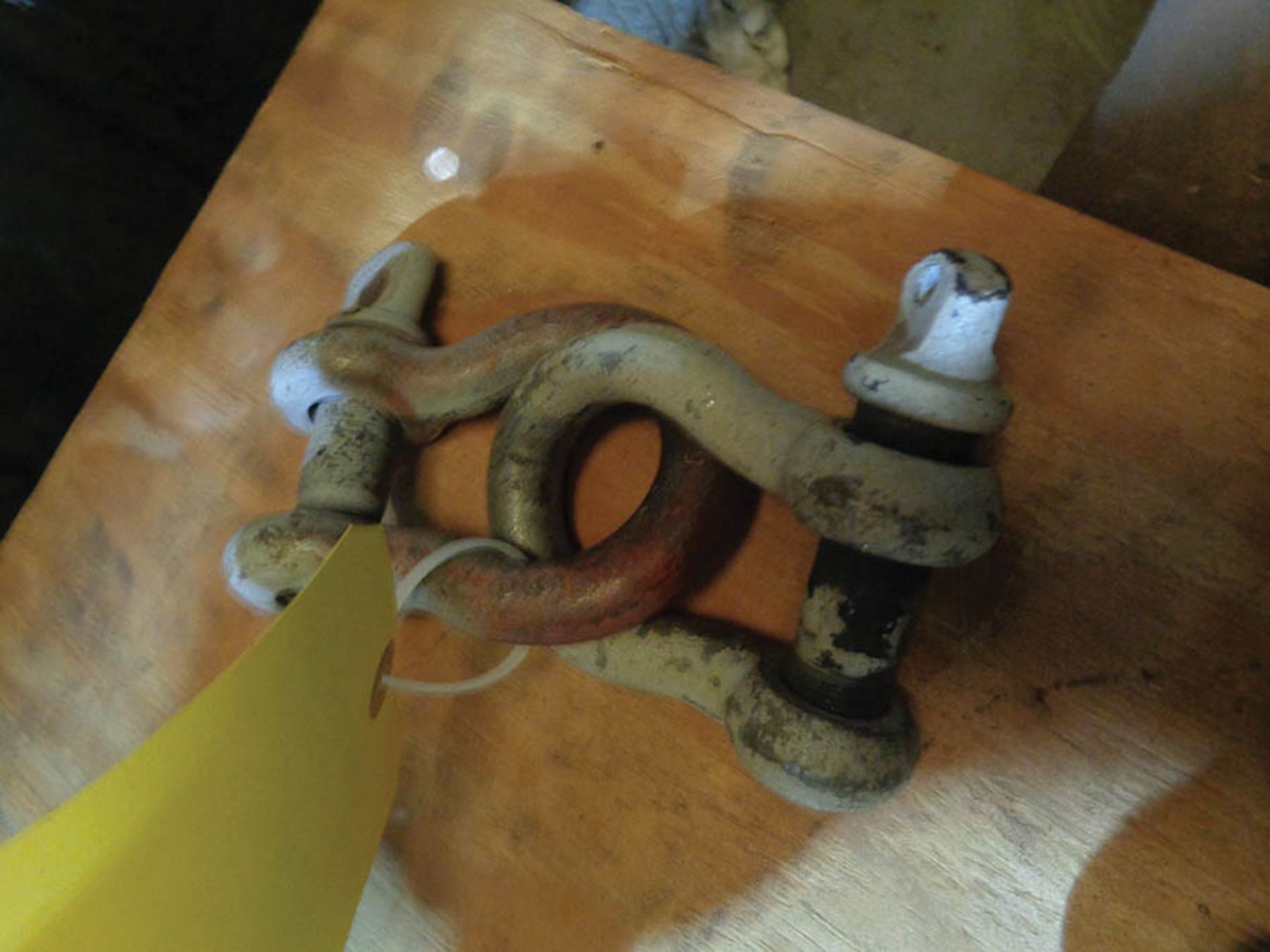 LOT W/ CLEVIS