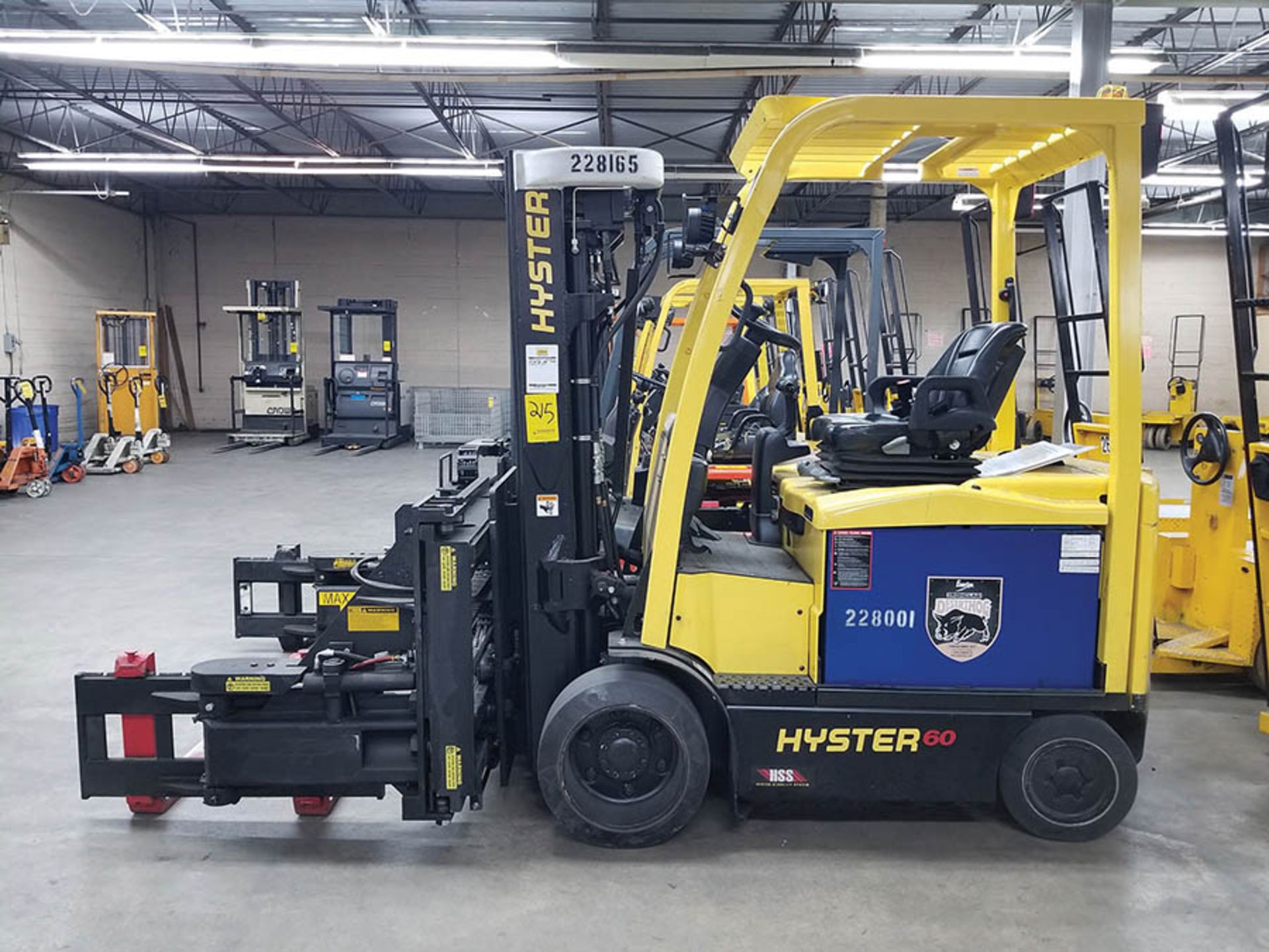 2012 HYSTER 6,000 LB ELECTRIC FORKLIFT,  48V, MODEL E60XN, SIDESHIFT LONG REACH,1,159 HRS, 240" LIFT