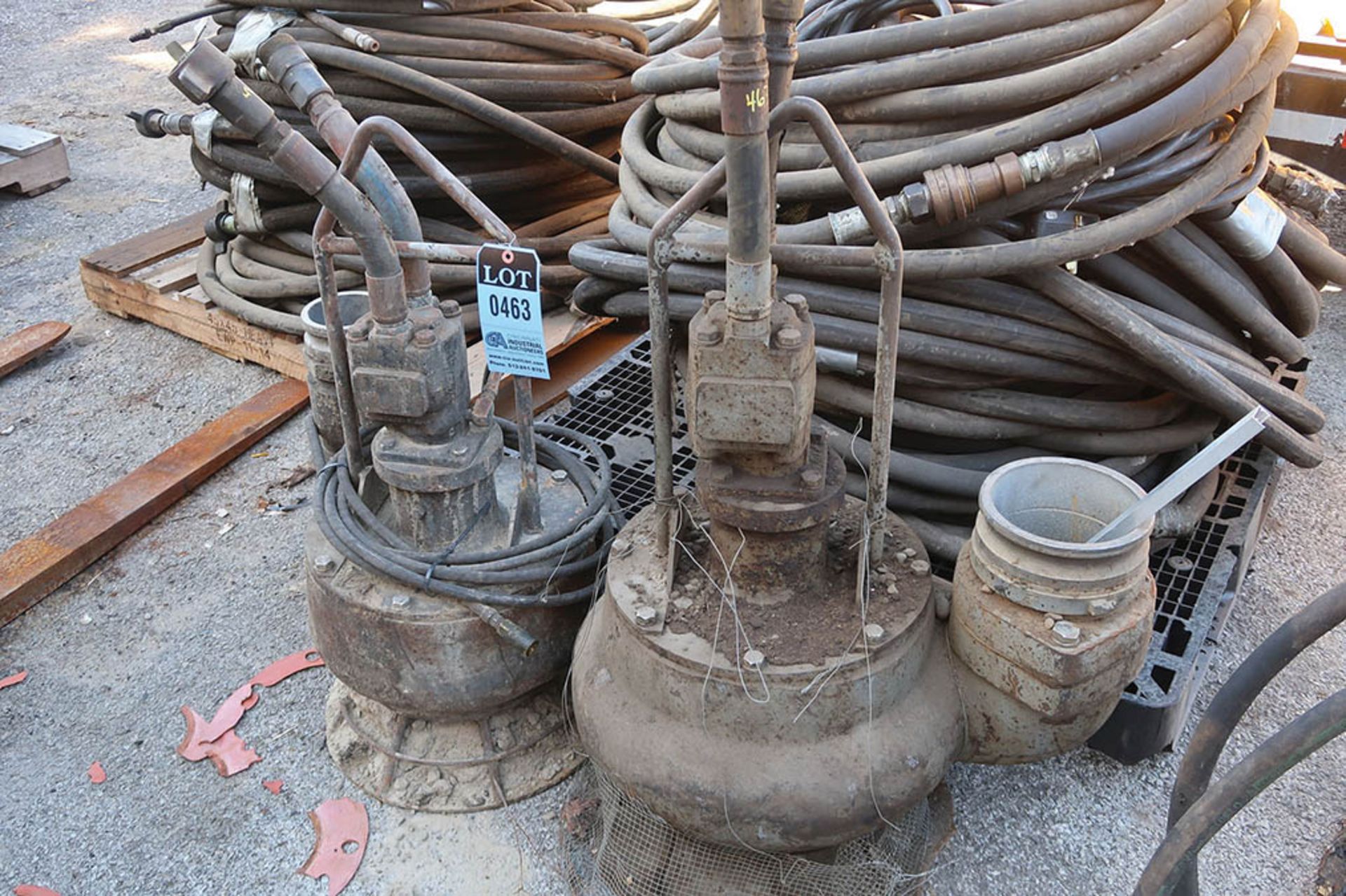 (LOT) (3) SKID HYDRAULIC HOSE AND (3) SEWER PUMPS ***LOCATED IN MIDLAND, MICHIGAN** - Image 3 of 5