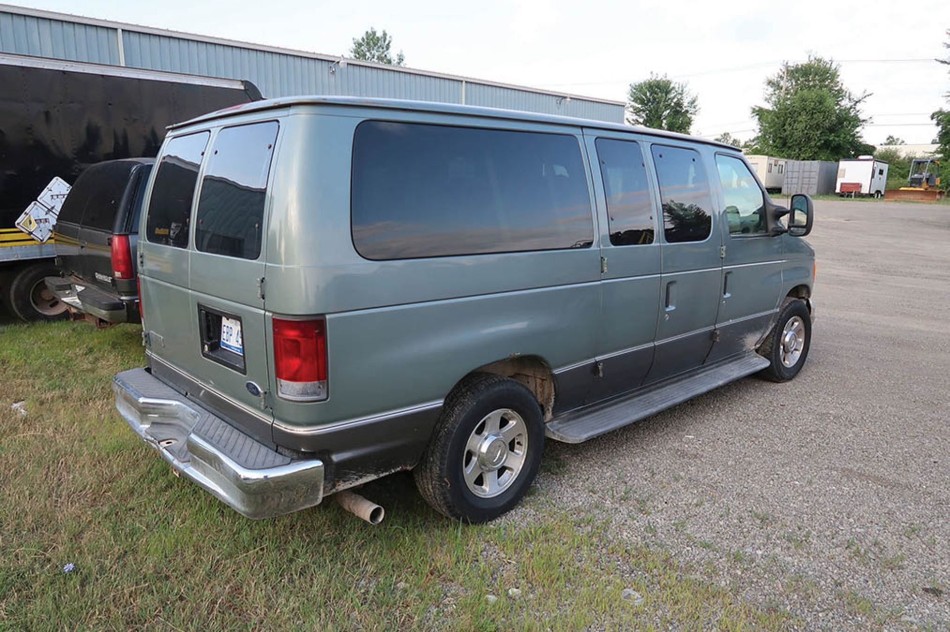 2006 FORD E-150 ECONOLINE PASSENGER VAN; VIN # 1FMRE11L96DB04166, 239,428 MILES - Image 3 of 7