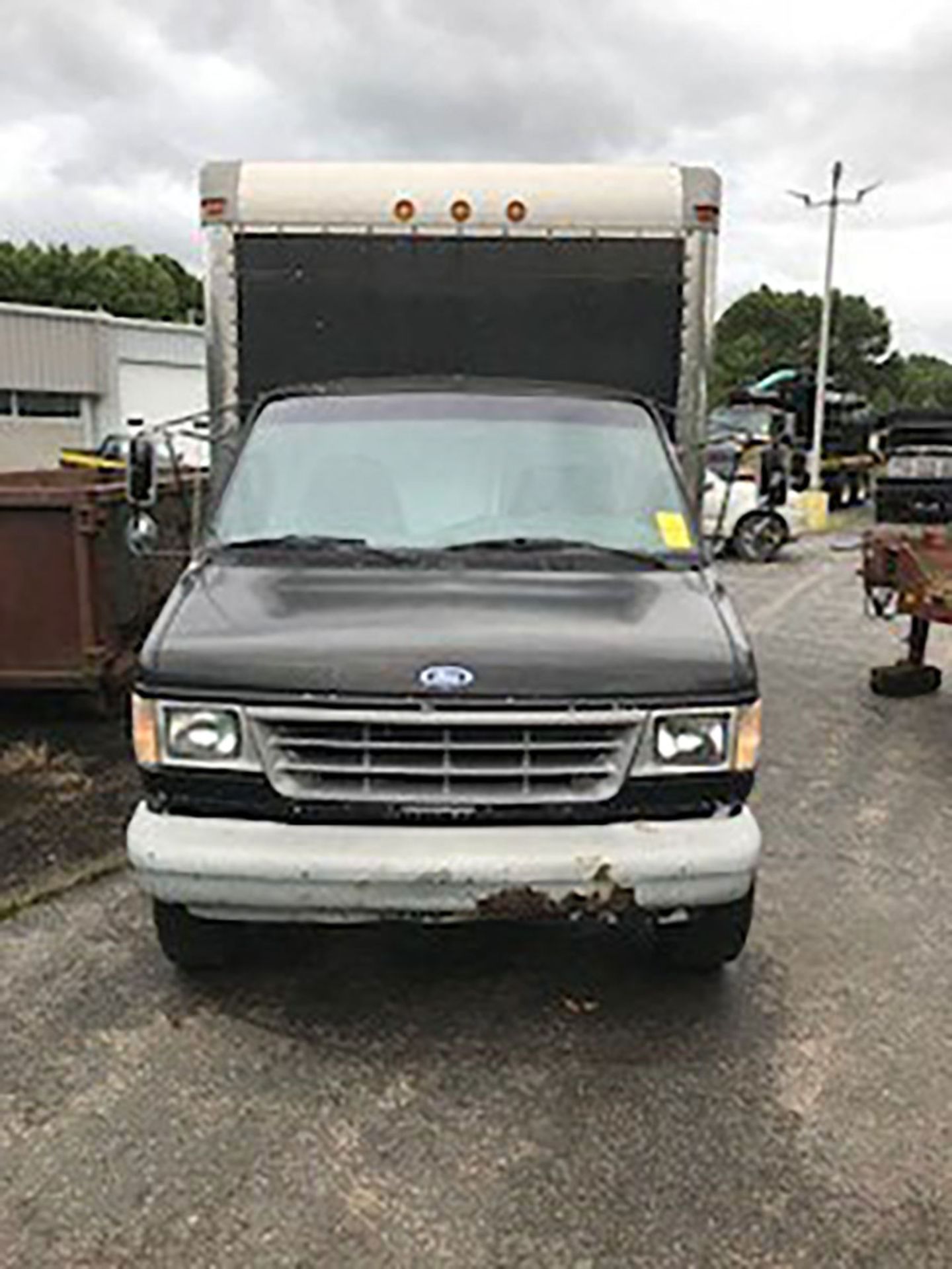 1993 FORD E350 BOX TRUCK; 15' X 7' 10'' X 9' TALL WITH BOX ROLL UP DOOR, DUAL TIRES, DIESEL