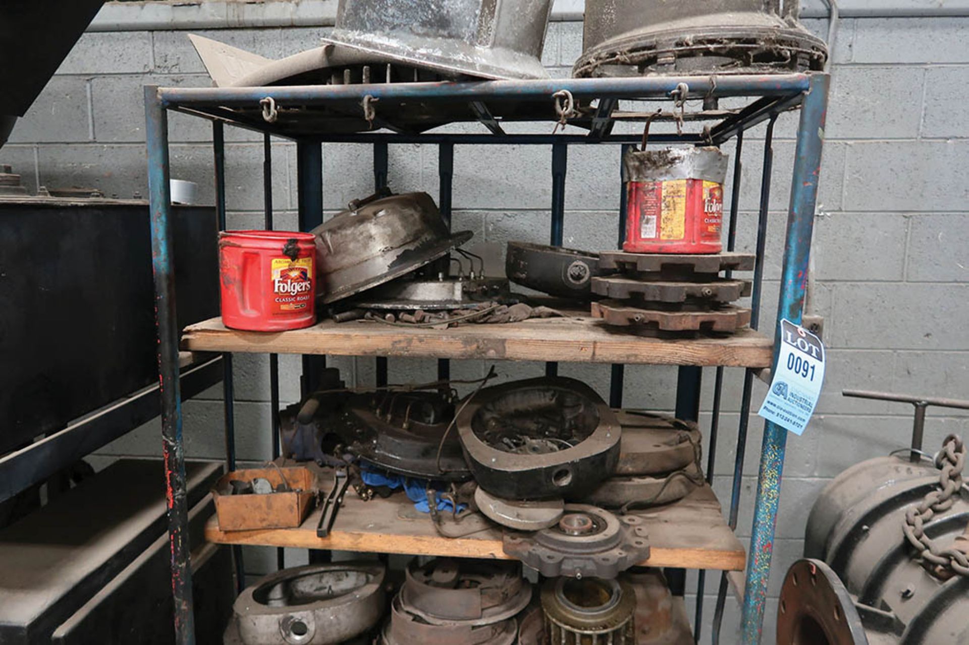 (LOT) MISCELLANEOUS MACHINE PARTS - Image 4 of 6