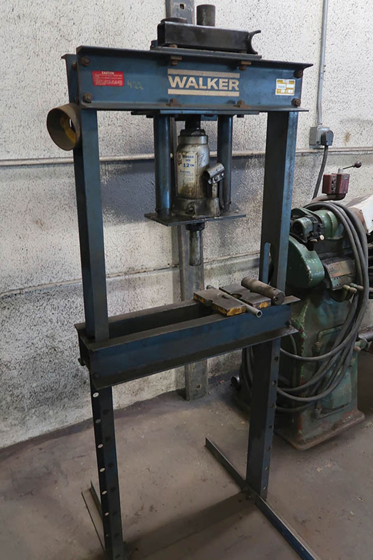 MISC. SHOP EQUIPMENT INCLUDING (2) DRILL PRESSES, DE GRINDER, 15-TON H-FRAME HYDRAULIC PRESS, 6'' - Image 5 of 8