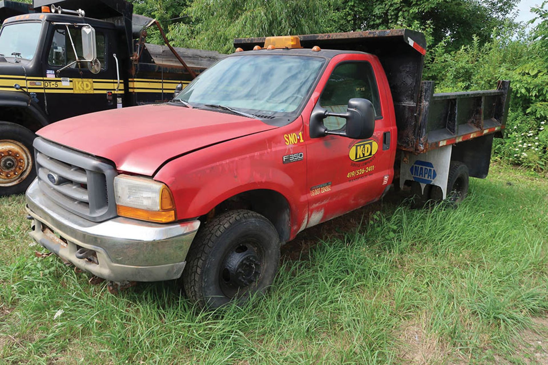 1999 FORD F350XL SD FLAT BED DUMP TRUCK; VIN # 1FDWF37F8XEC57890, POWER STROKE DIESEL V8, 75,087