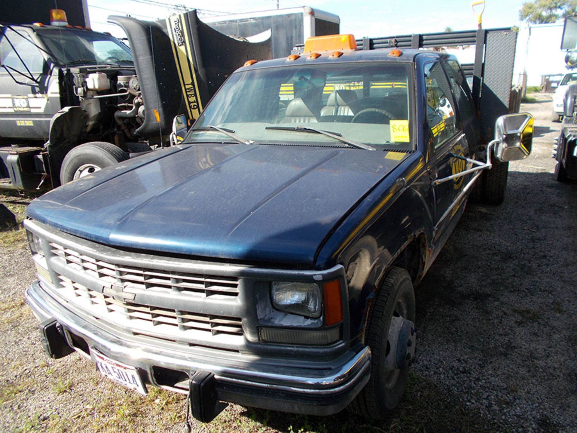 2000 CHEVY 1-TON STAKE BED TRUCK; 8' X 7' 8'', 103,696 MILES, VIN 1GBHC33F0YF485510 ***LOCATED IN