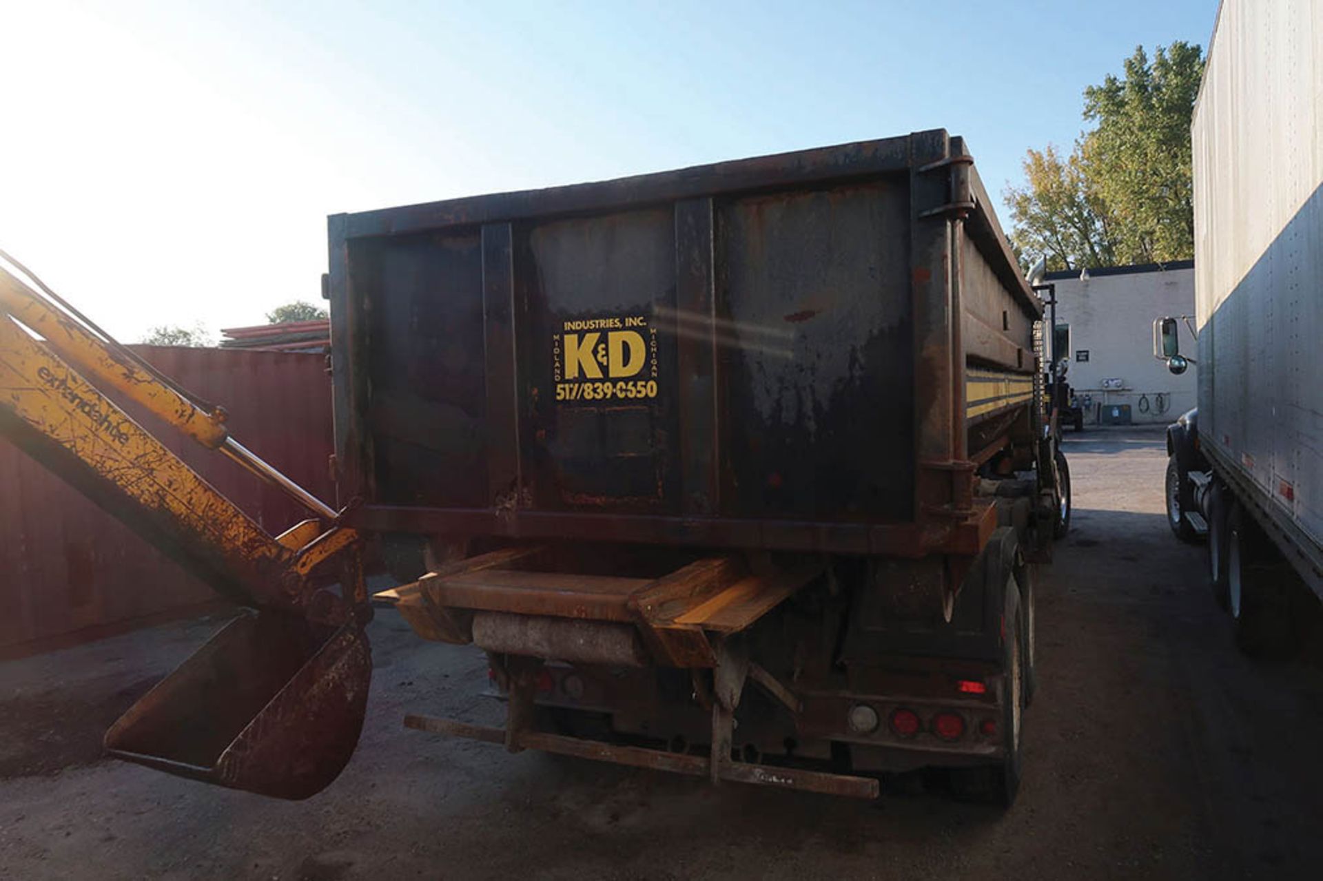 30 CU. YARD ROLL-OFF CONTAINER, RB96 ***LOCATED IN MIDLAND, MICHIGAN** - Bild 2 aus 2