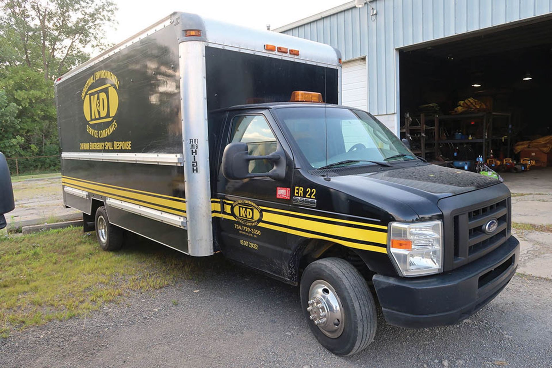 2008 FORD E350 SD HIGH CUBED VAN BODY TRUCK; VIN #1FDWE35L48DA86929, AUTOMATIC TRANSMISSION, A/C, - Image 2 of 7
