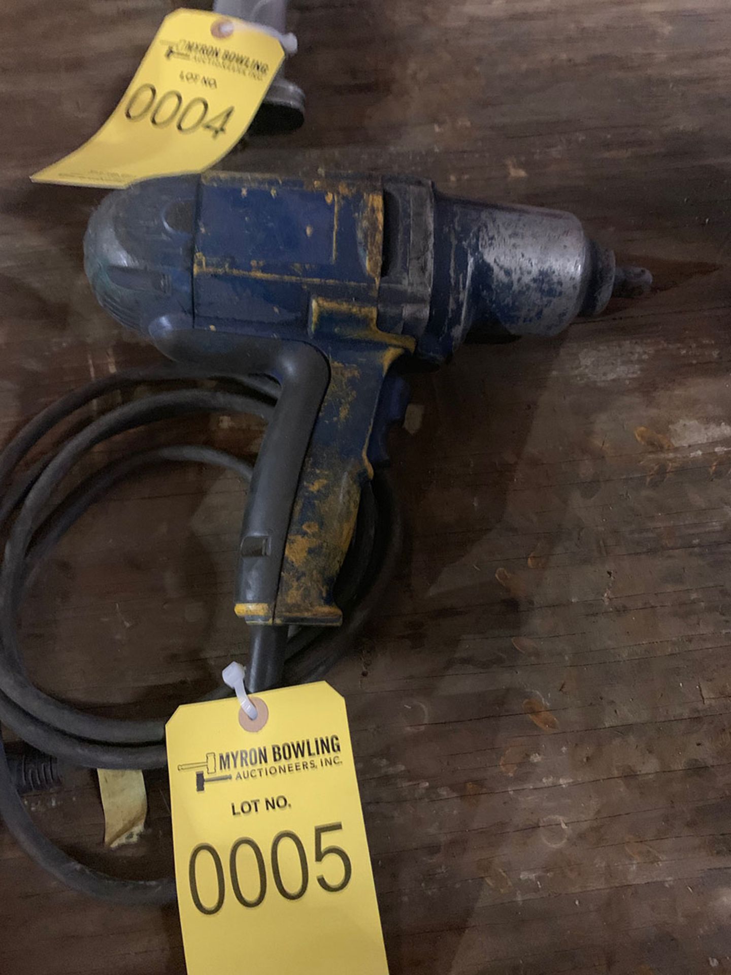 DEWALT 1/2'' DRIVE ELECTRIC IMPACT