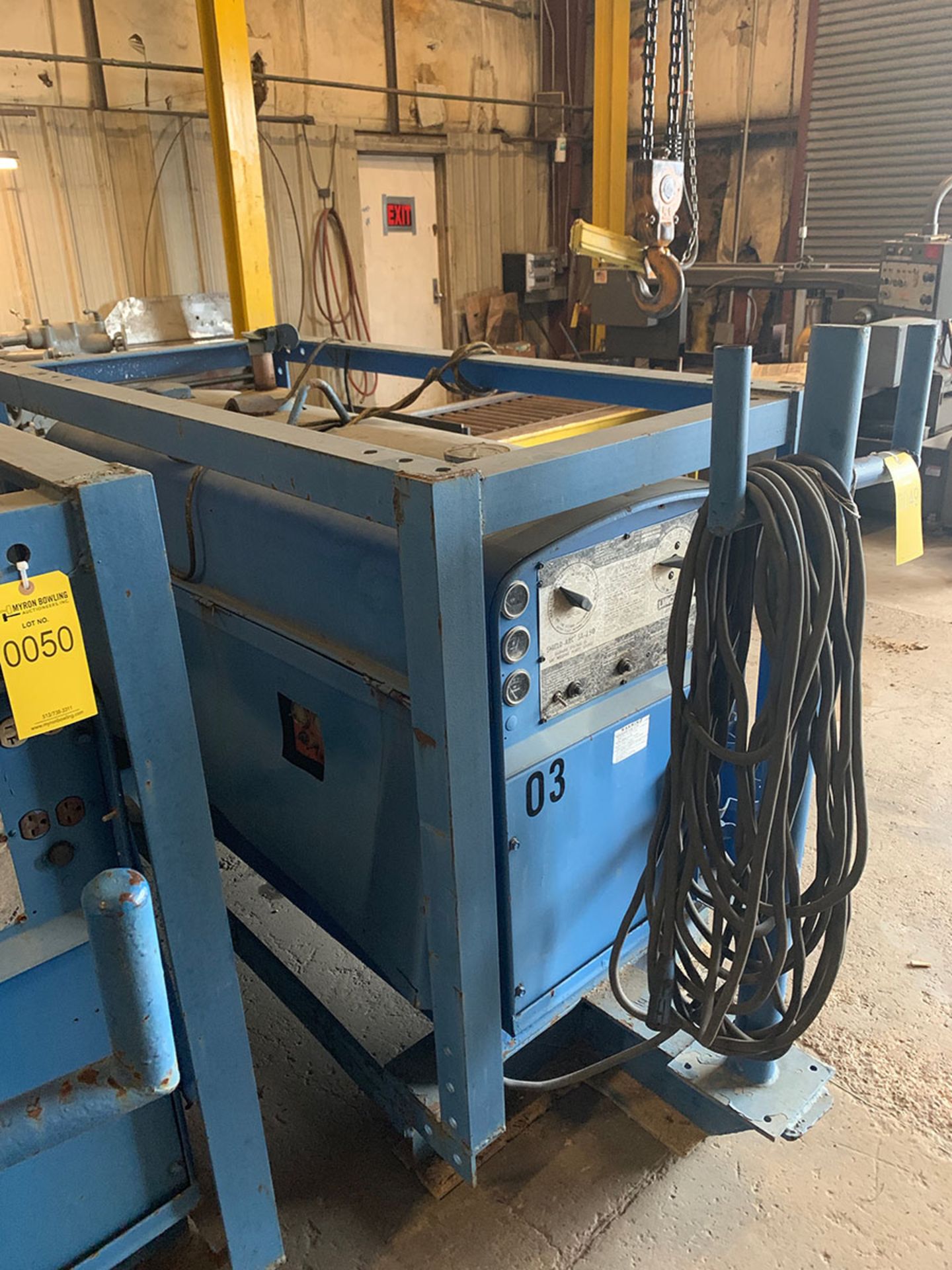 LINCOLN SHIELD-ARC SA-250 VARIABLE VOLTAGE DIESEL POWERED DC ARC WELDER