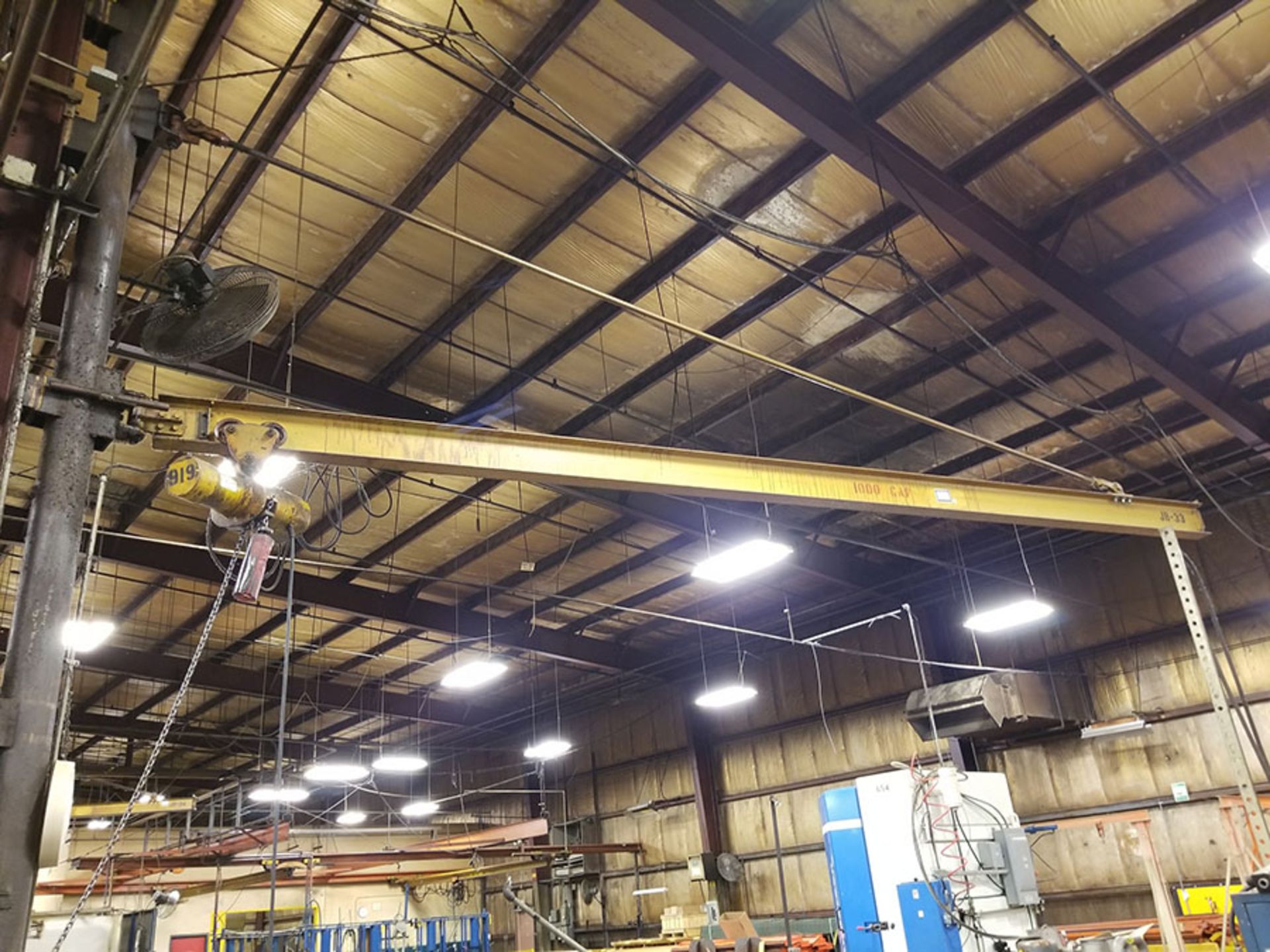 1/2 TON COLUMN MOUNTED JIB CRANE WITH BUDGIT 1/2 TON ELECTRIC CHAIN HOIST WITH PENDANT CONTROL - Image 7 of 7