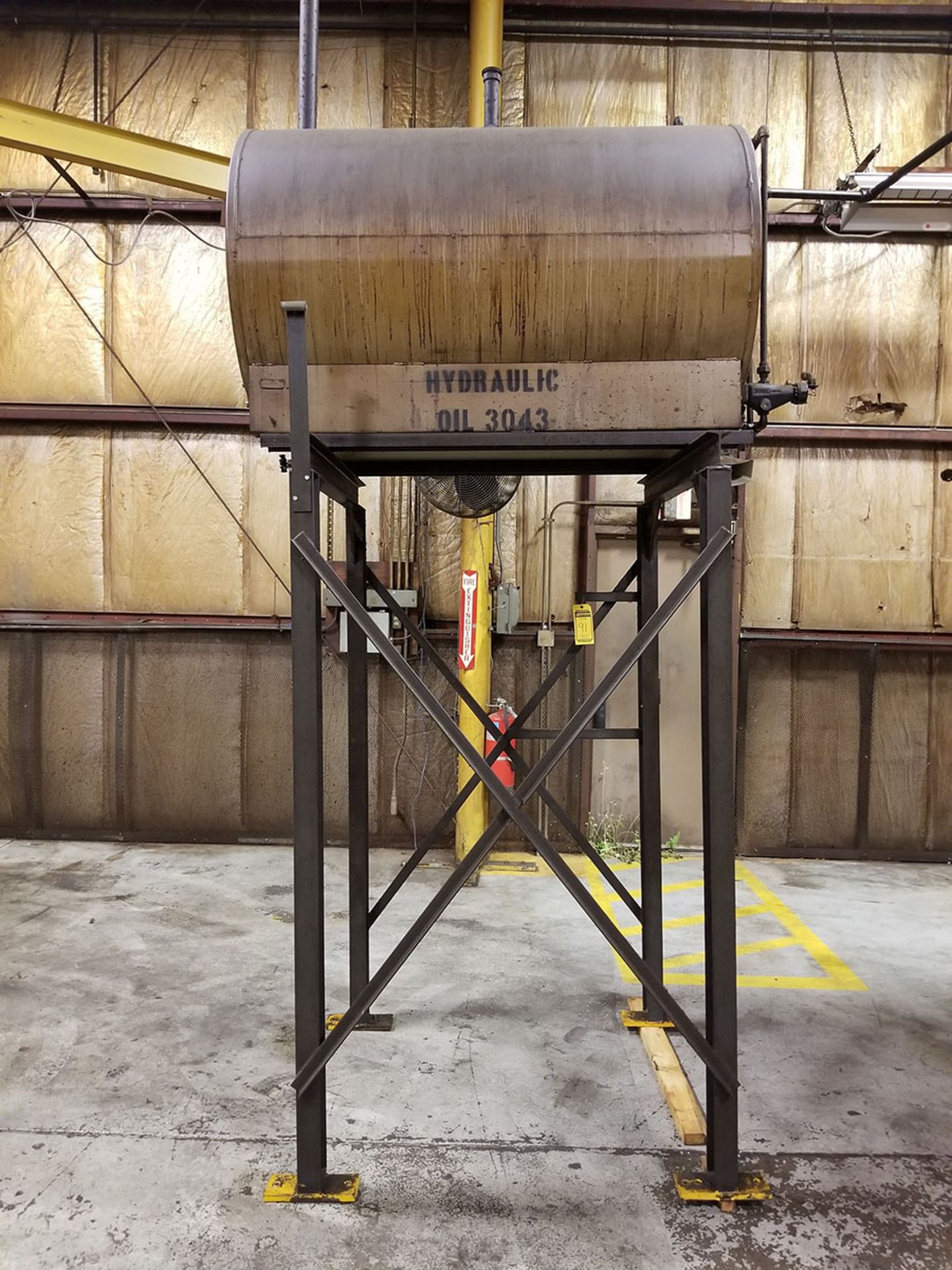 (2) FREE STANDING HYDRAULIC OIL HOLDING TANKS - Image 2 of 5