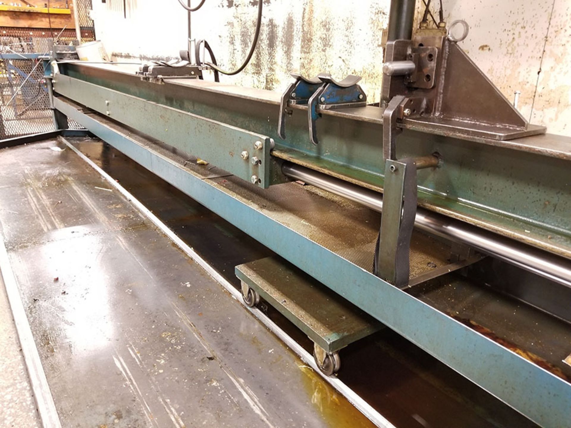 DUAL HORIZONTAL HYDRAULIC CYLINDER TEST PRESS, CYLINDER RESTS, MULTI-STATION HYDRAULICS, 25' ( - Image 4 of 13