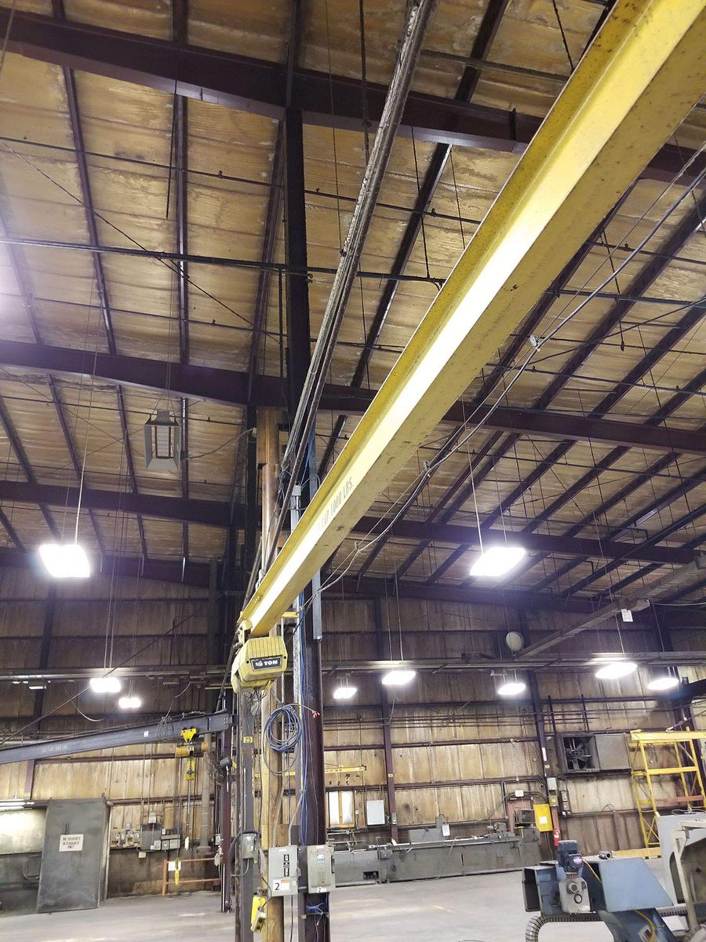 1/2 TON COLUMN MOUNTED JIB CRANE WITH COFFING ELECTRIC CABLE HOIST WITH PENDANT CONTROL - Image 7 of 7