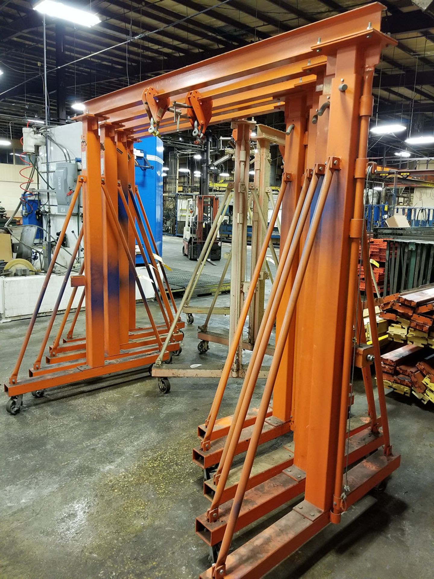 2,000 LB. ROLLING GANTRY CRANE, 99 1/2’‘ MINIMUM HEIGHT, 148’‘ MAX HEIGHT, 94’‘ OPENING WITH BEAM - Image 2 of 4