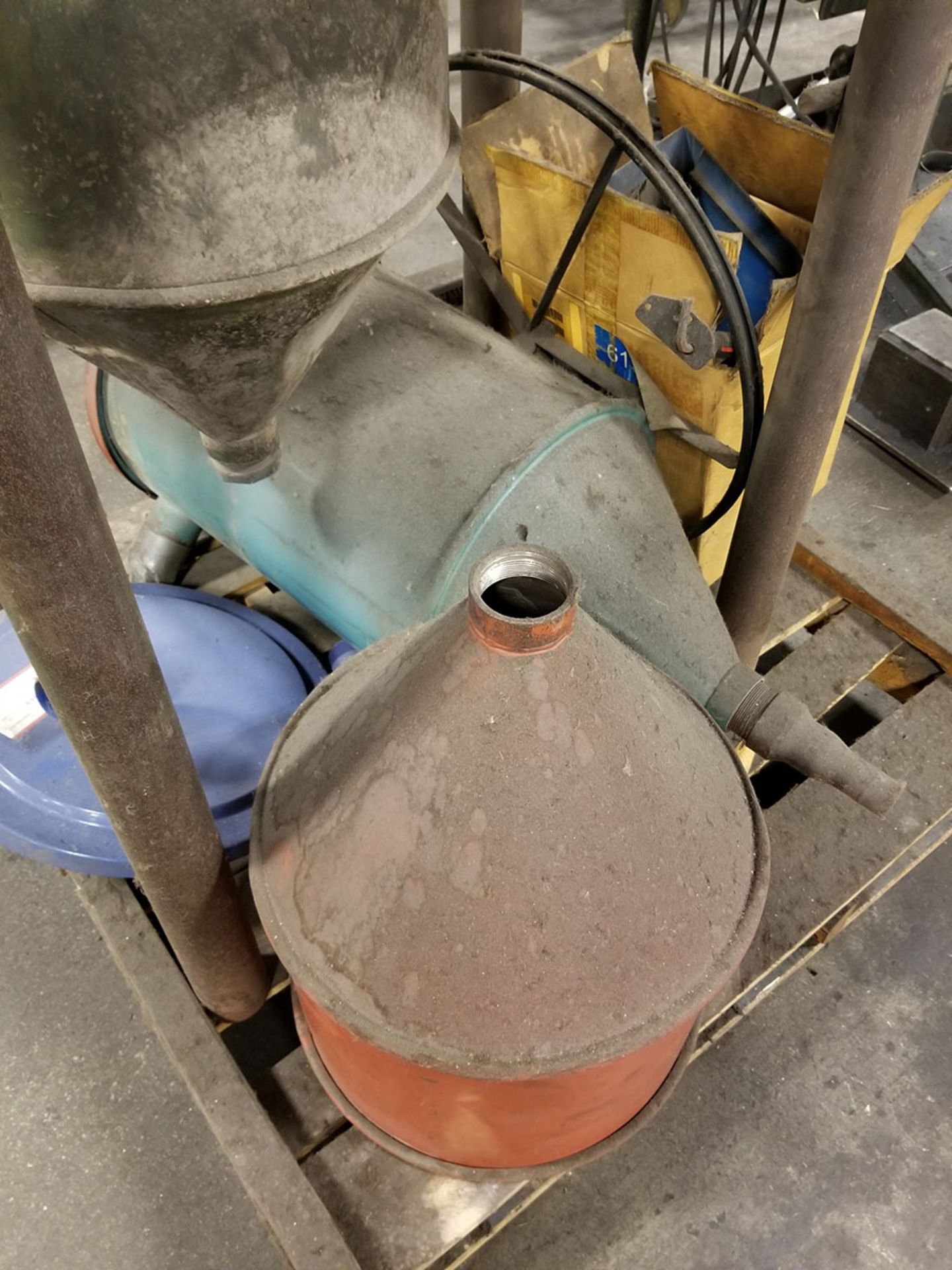 PALLET WITH INVISIBLE VACUUM DUST COLLECTOR AND (2) TOP COLLECTOR HOPPERS - Image 3 of 7