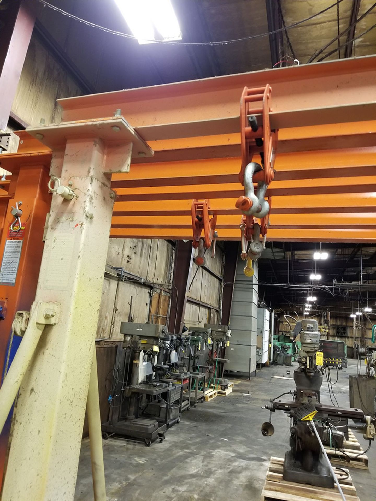 2,000 LB. ROLLING GANTRY CRANE, 99 1/2’‘ MINIMUM HEIGHT, 148’‘ MAX HEIGHT, 94’‘ OPENING WITH 2-TON - Image 2 of 3