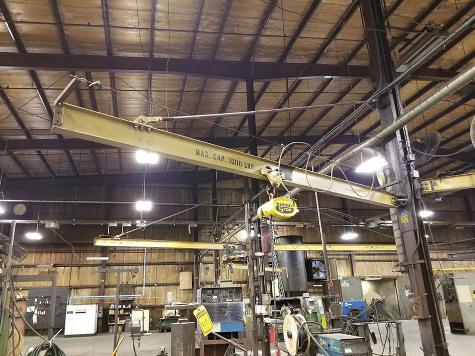 1/2 TON COLUMN MOUNTED JIB CRANE WITH BUDGIT 1/2 TON ELECTRIC CHAIN HOIST WITH PENDANT CONTROL