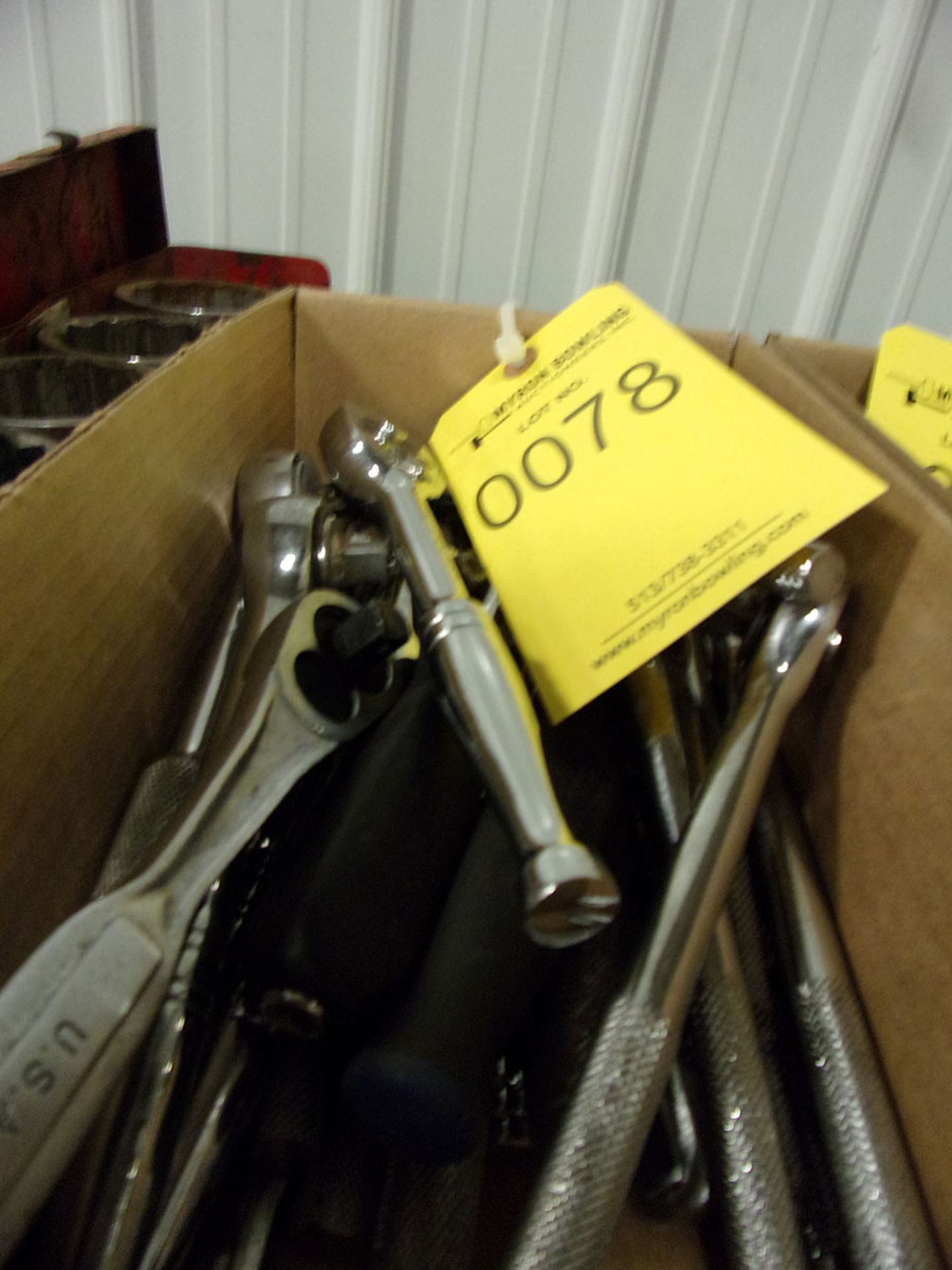 LOT OF 1/4'' RATCHET HANDLES