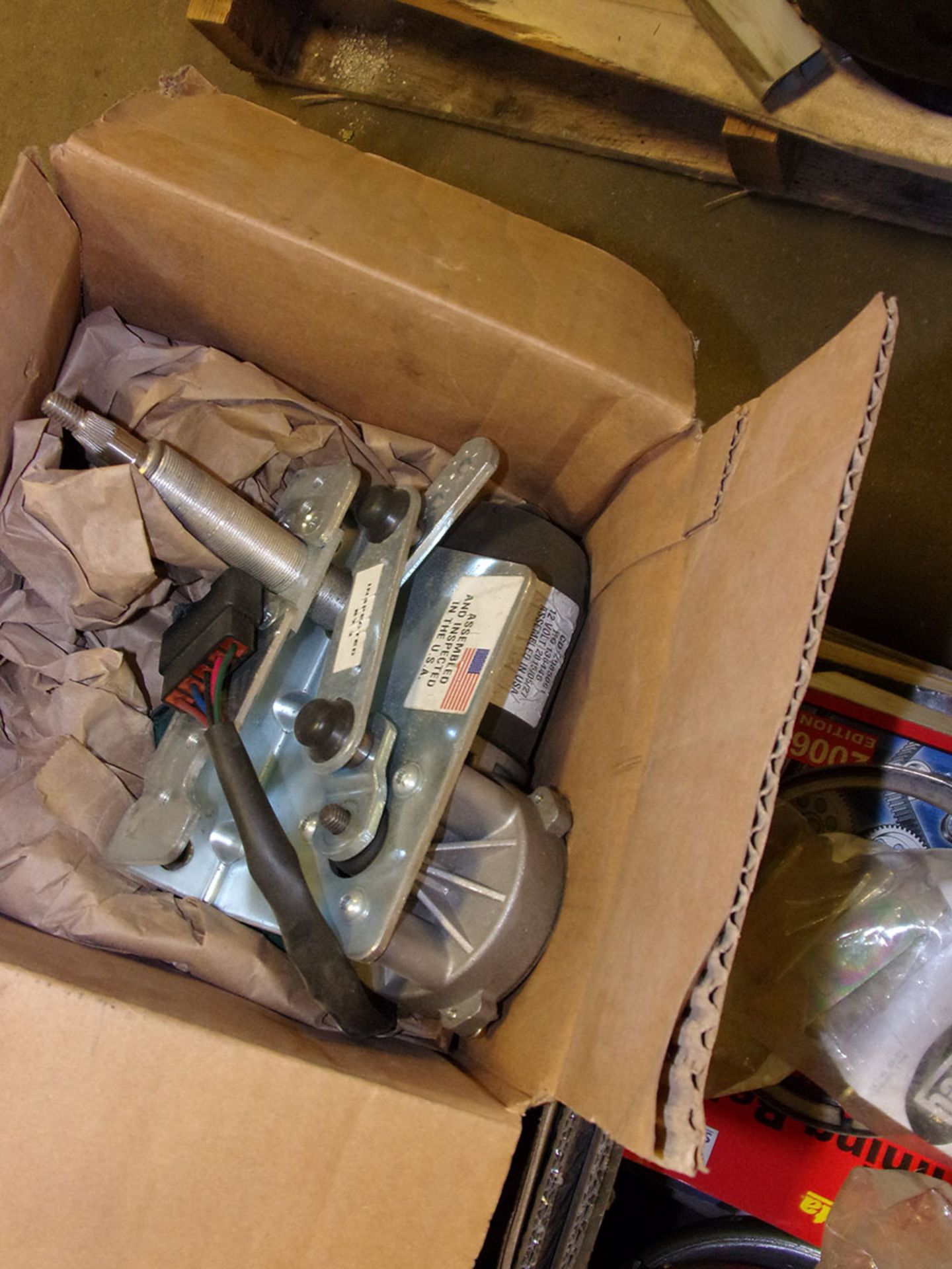 SKID OF MISC. TRUCK PARTS - Image 6 of 6