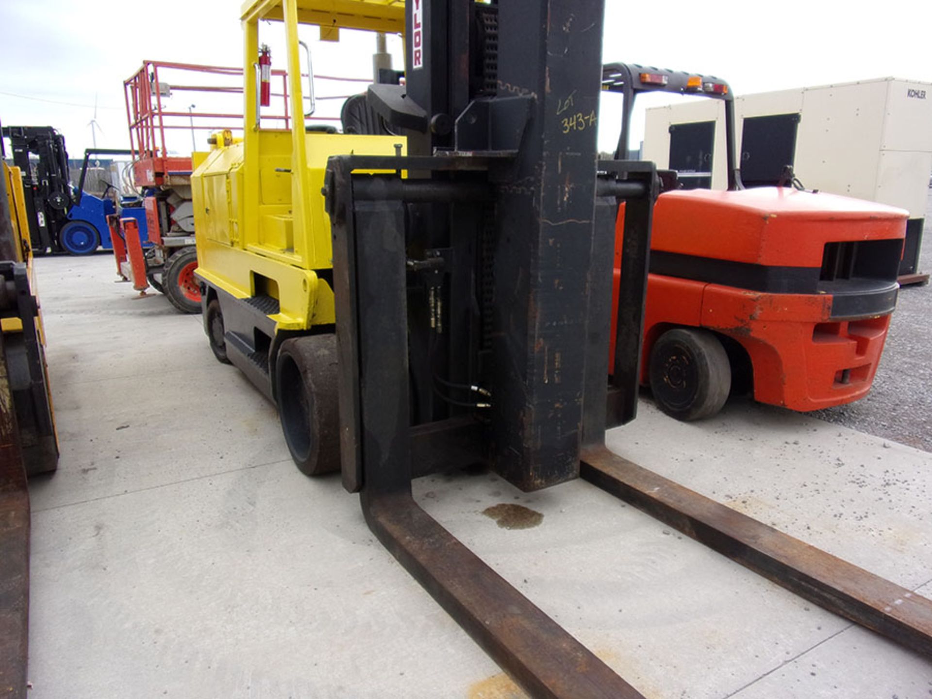 TAYLOR 40,000 LB. CAPACITY DIESEL FORKLIFT WITH PIN ON FACTORY COUNTERWEIGHT, 8' FORKS, 0754-6 - Image 3 of 3