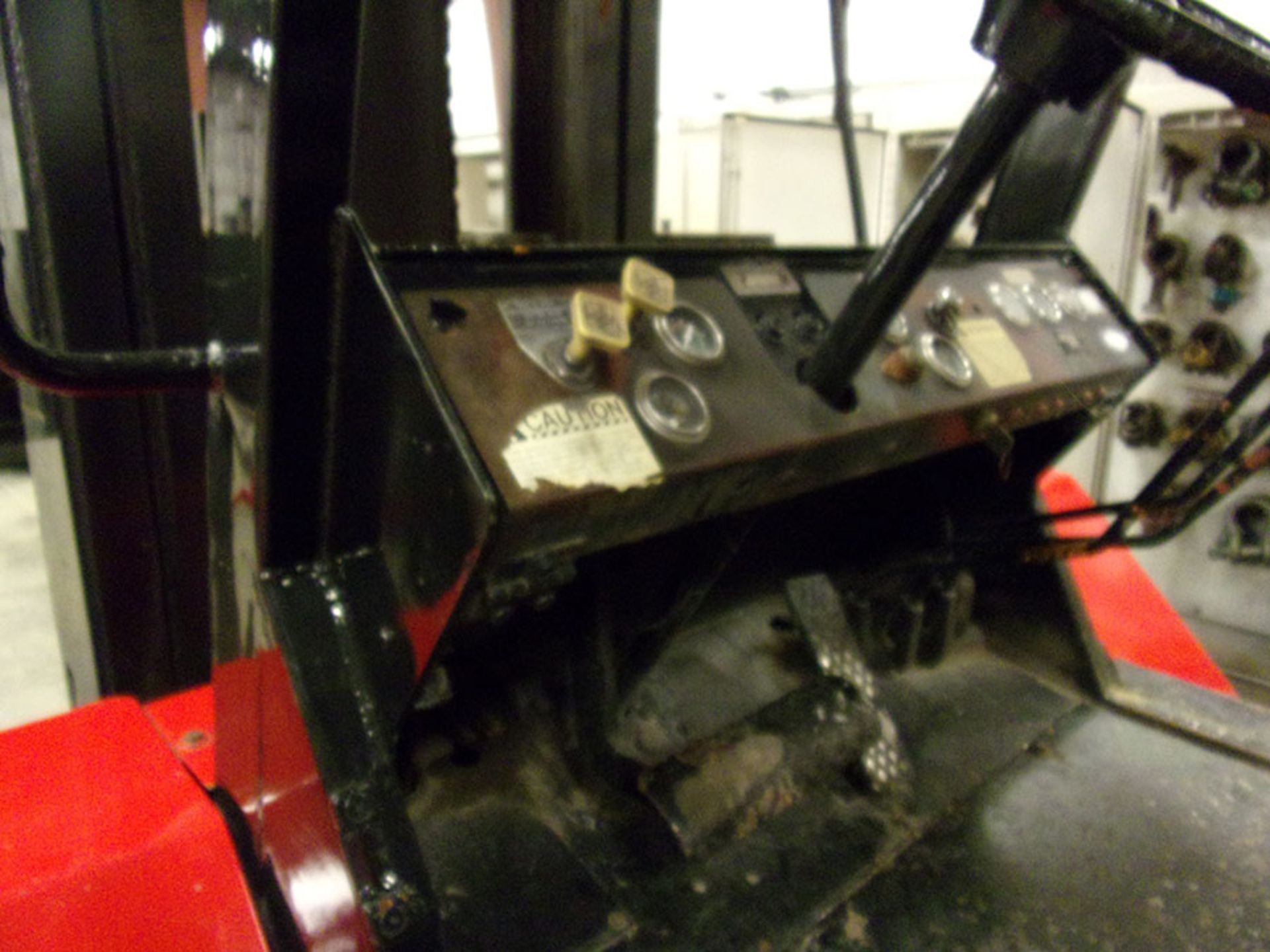 TAYLOR LP FORKLIFT, 50,000 LB. CAPACITY, 8' FORKS - Image 3 of 6