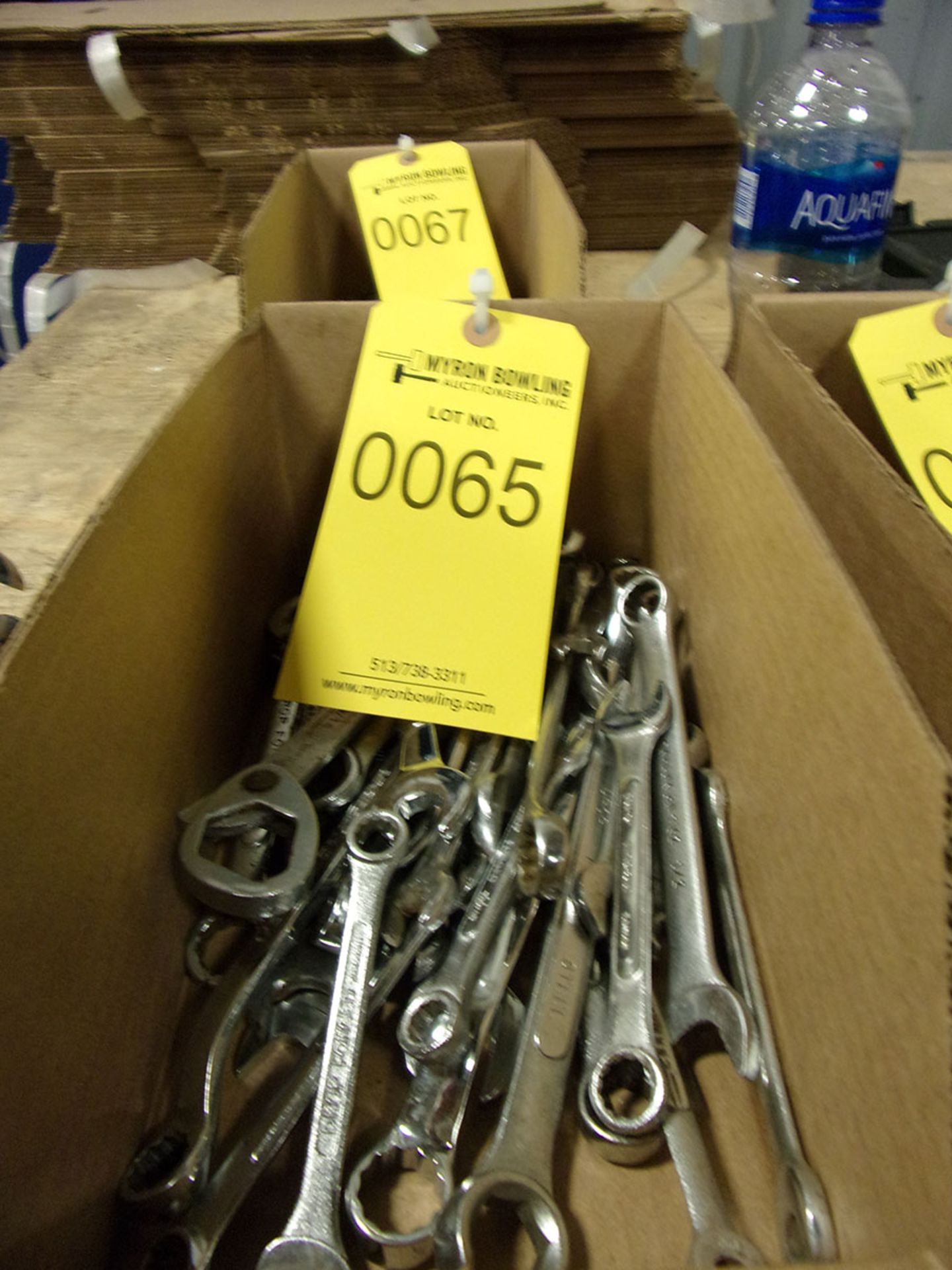 LOT OF WRENCHES