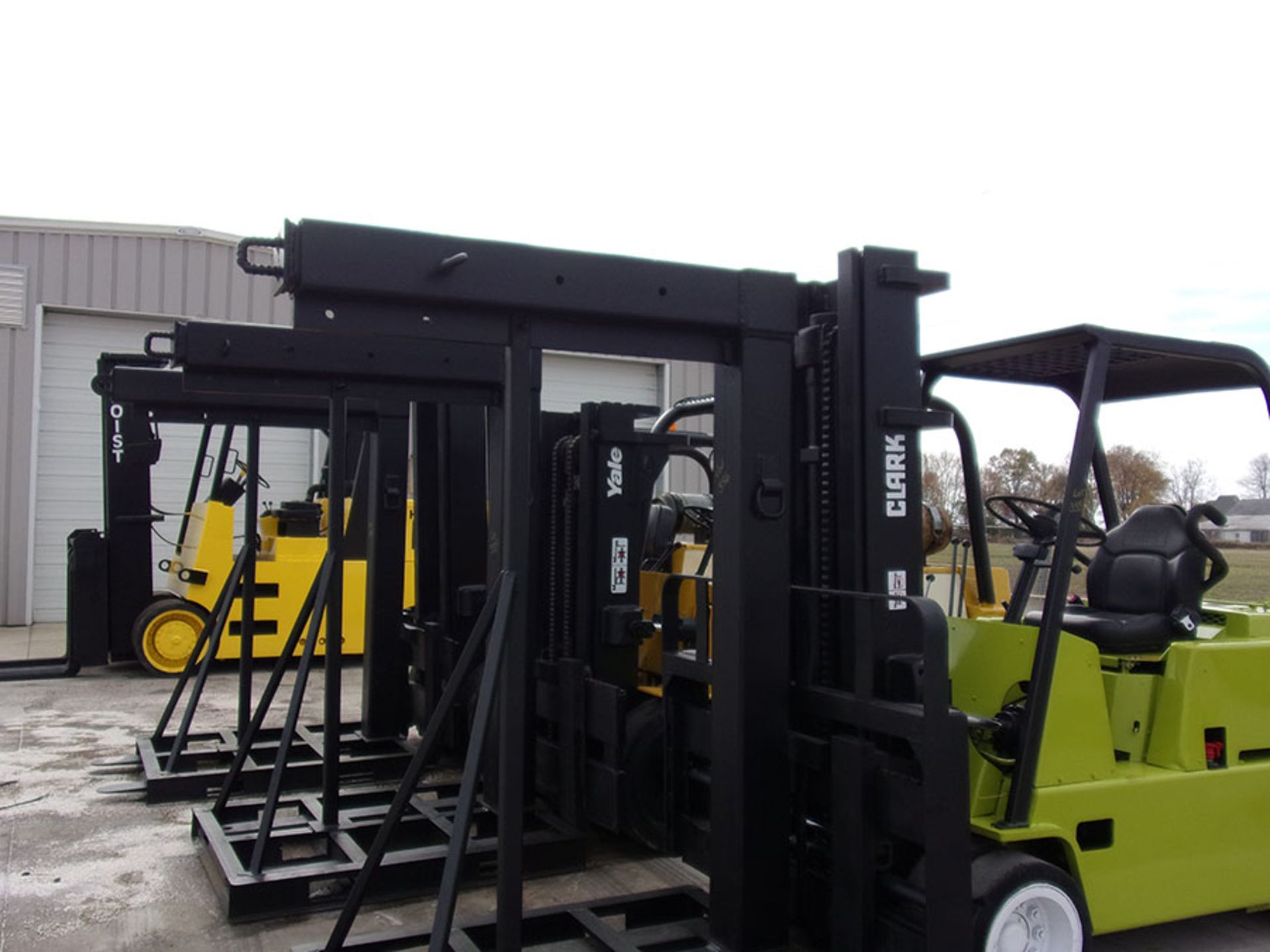 FORKLIFT BOOM WITH STAND