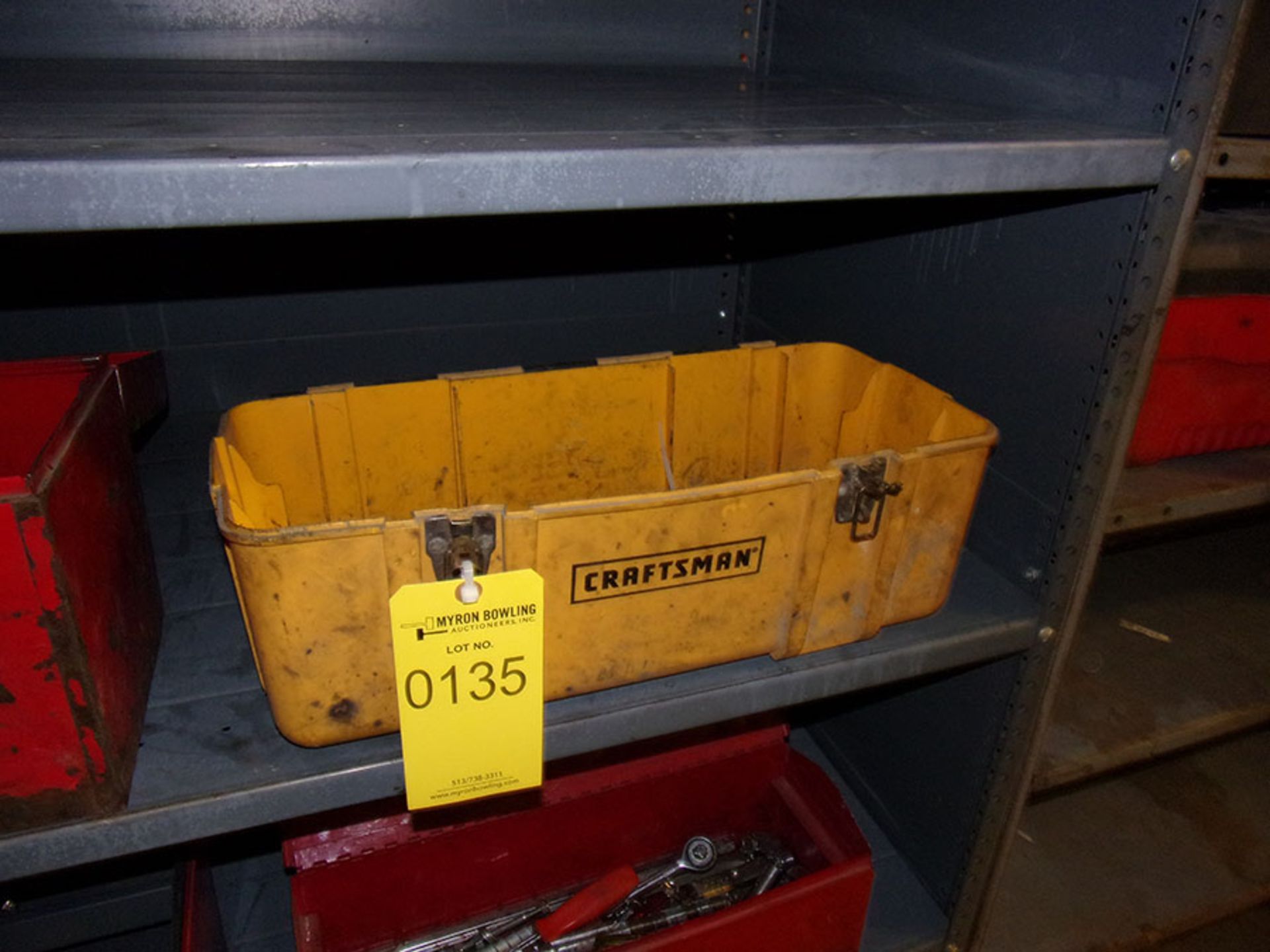 CRAFTSMAN TOOLBOX WITH SOCKETS & RATCHET HANDLE