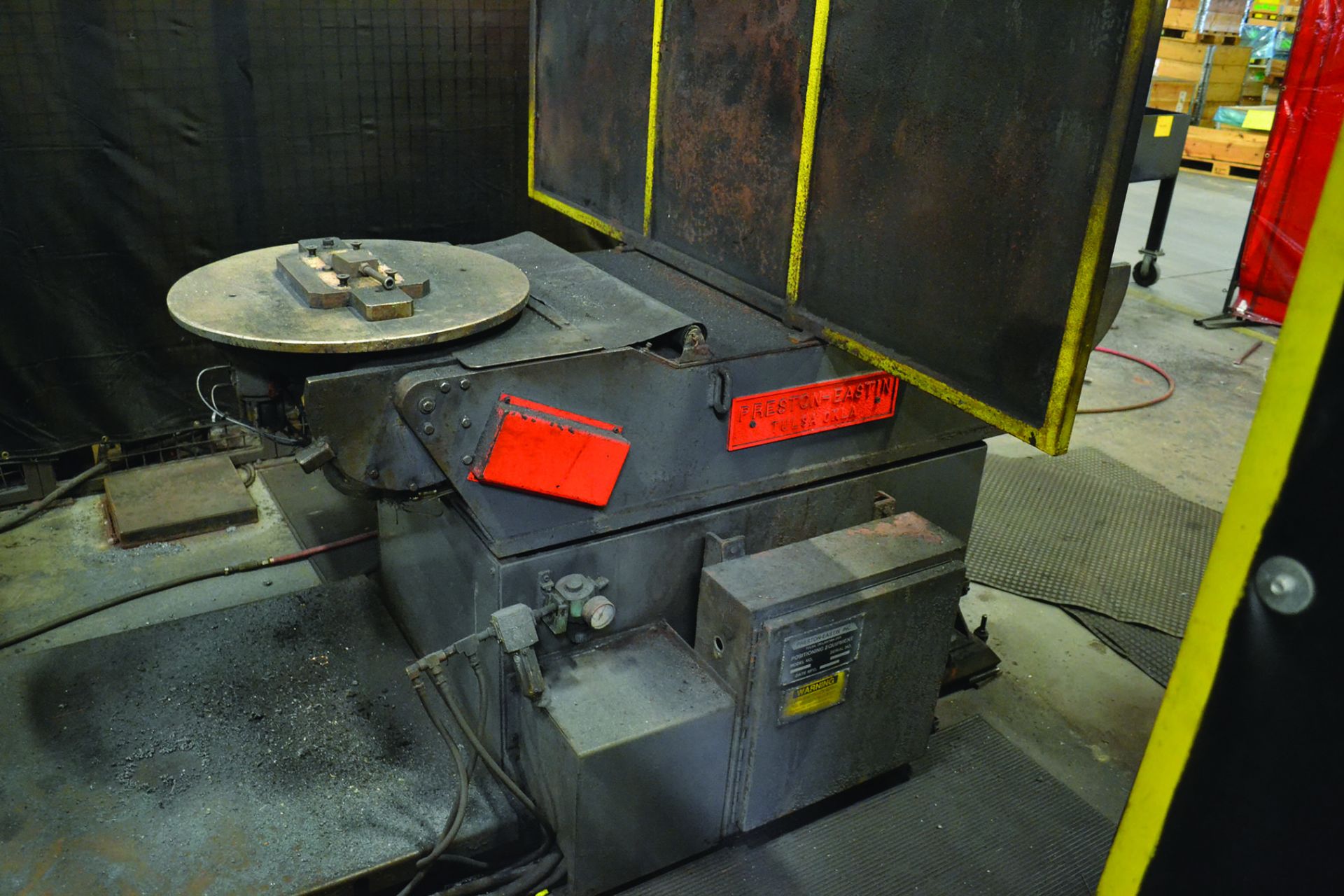 1995 MOTOMAN SK16 ROBOT WITH 1996 PRESTON EASTIN DOUBLE SIDED ROTARY TABLE, WELDING POSITIONER, - Image 7 of 8