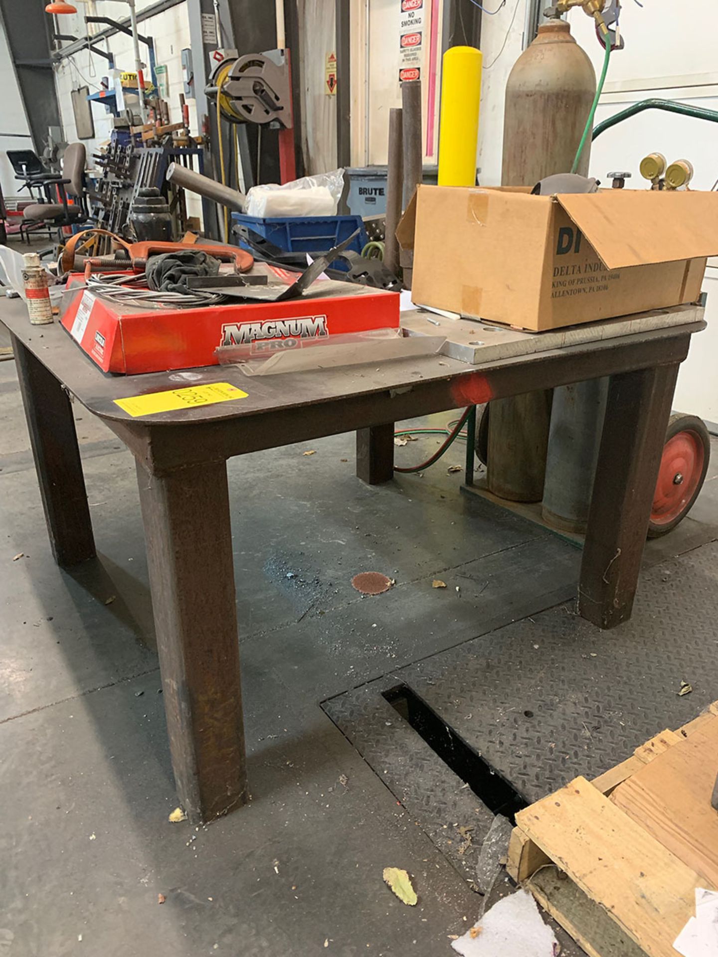 48'' X 48'' STEEL TABLE