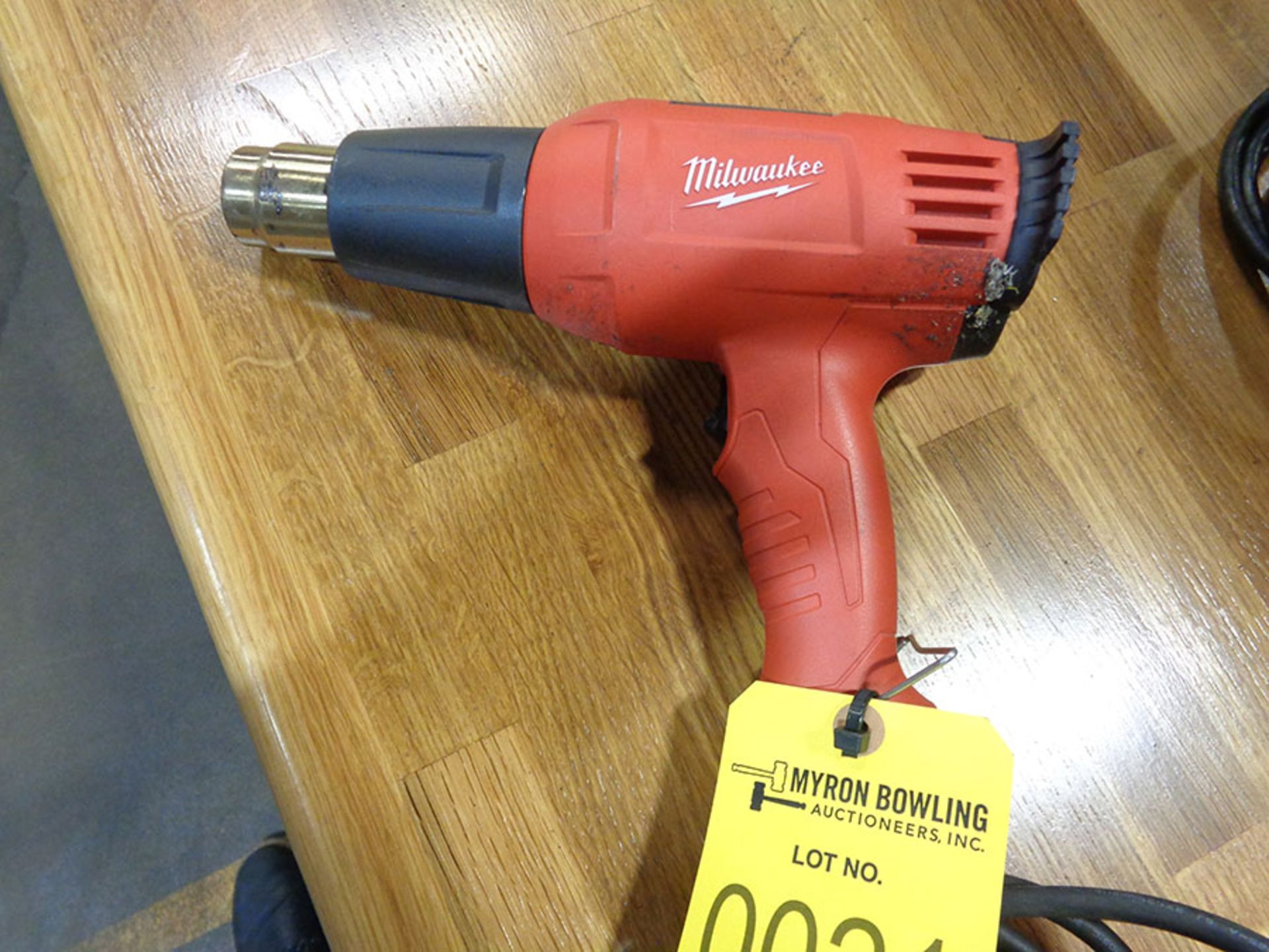 MILWAUKEE HEAT GUN; S/N 333496