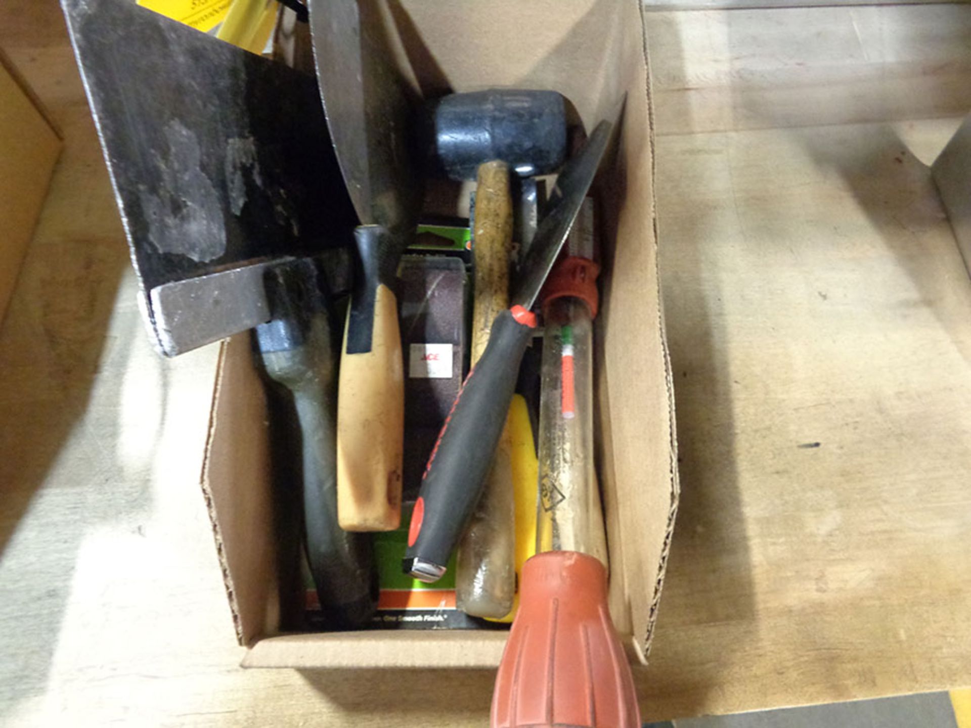 ASSORTED TOOLS - Image 2 of 2