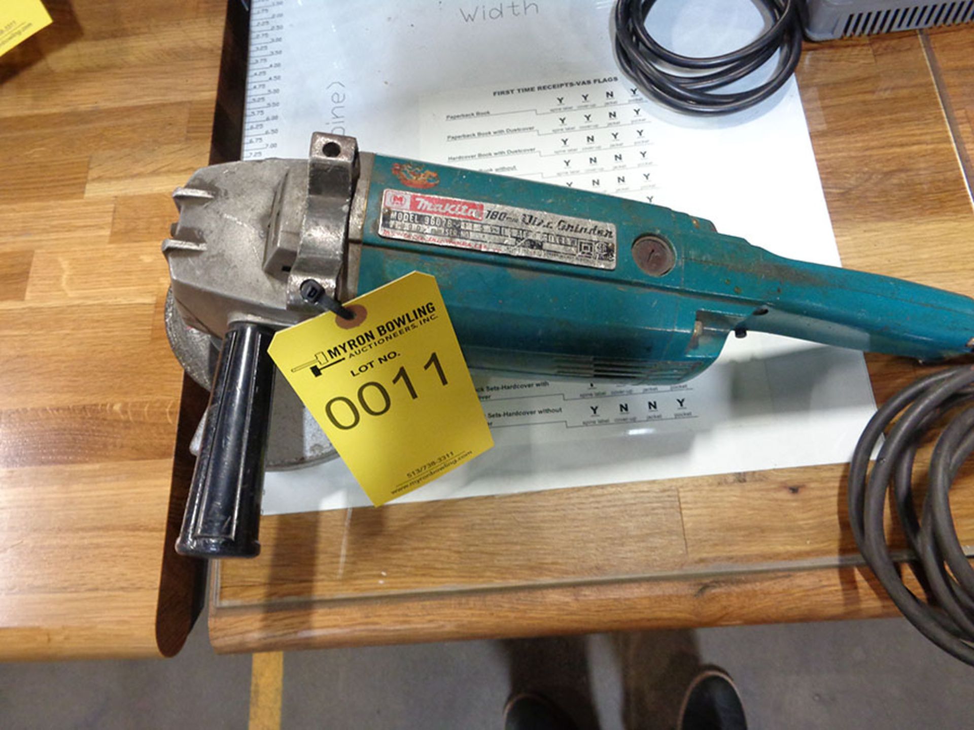 MAKITA 180-MM DISC GRINDER; S/N 1149225E