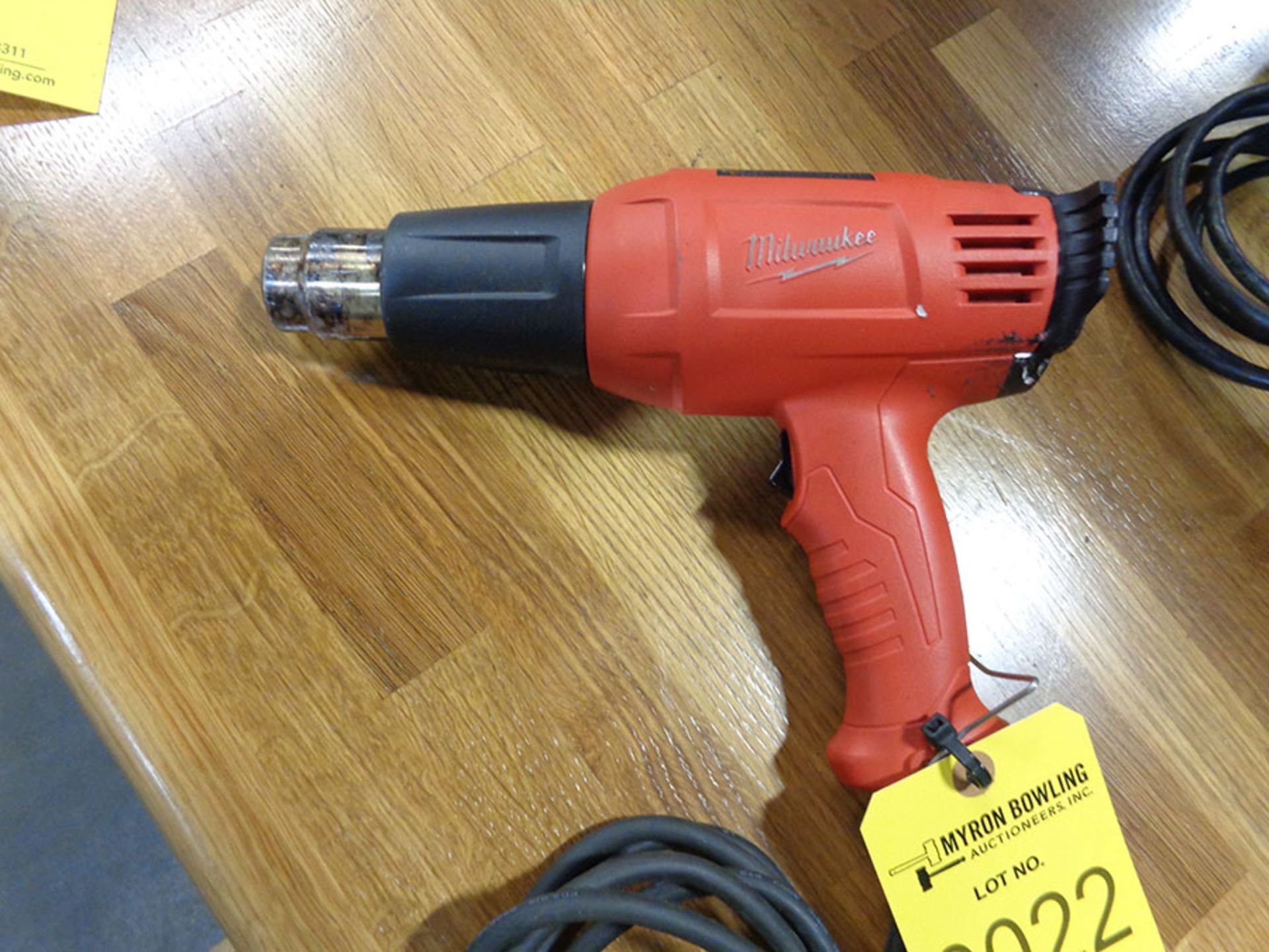 MILWAUKEE HEAT GUN; S/N 331739