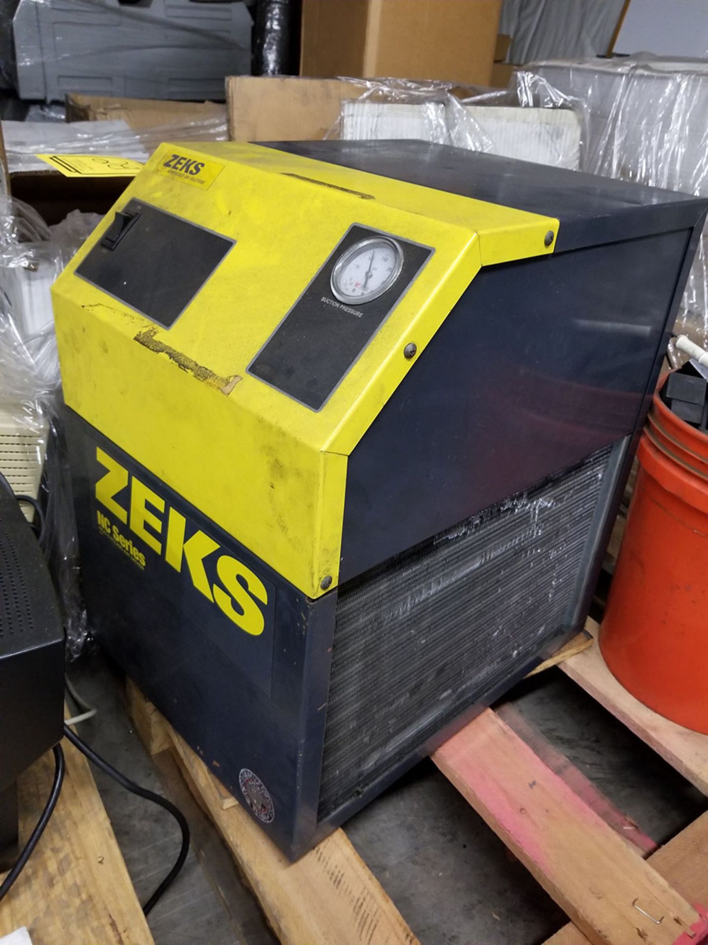 ZEKS AIR CHILLER, MODEL 35NCDA100, S/N 15779-3 M300, 1 HP COMPRESSOR, 300 PSIG HIGH, 150 PSIG LOW