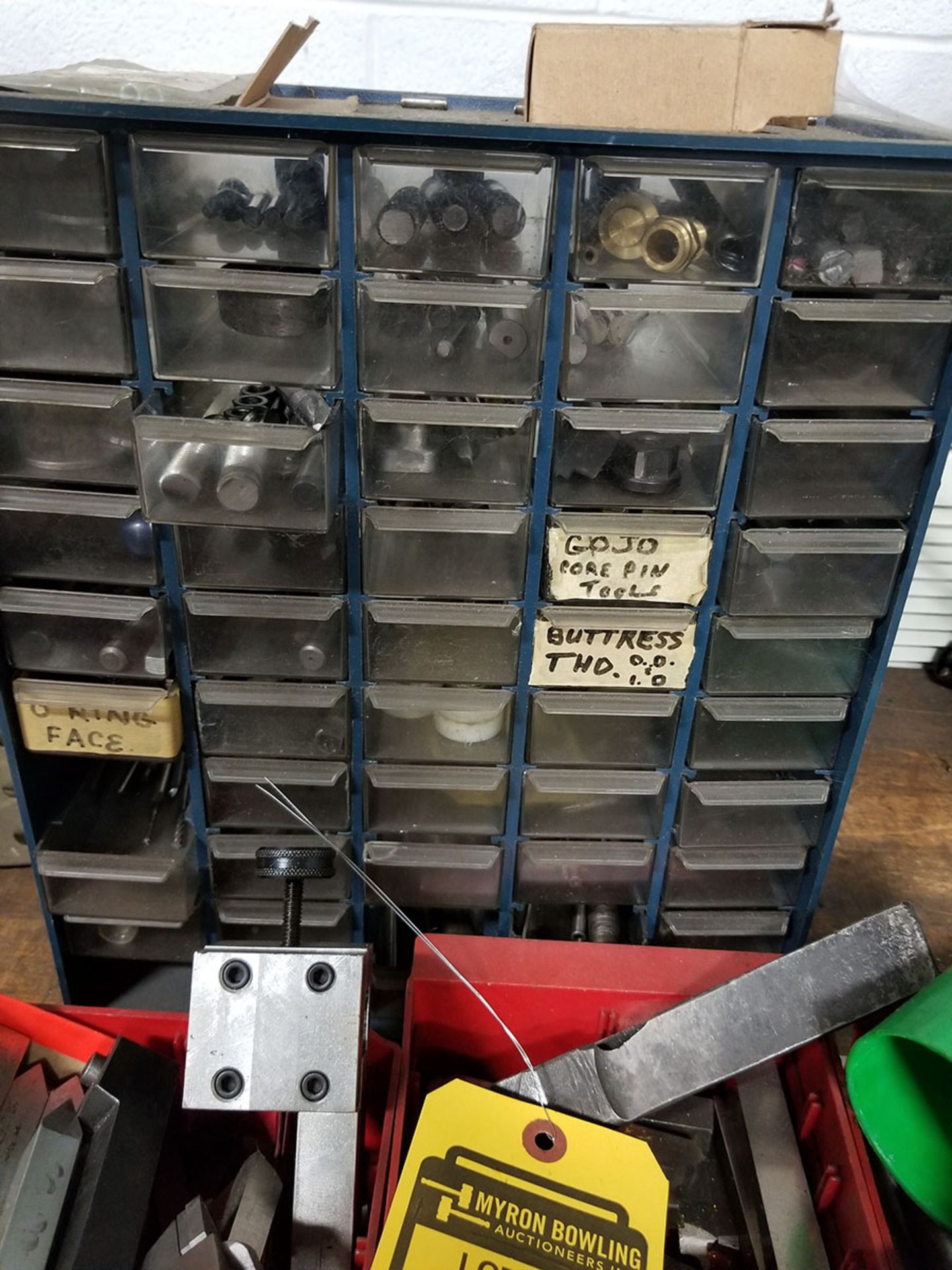 QUANTITY OF TOOL POST CUTTERS AND CUTTER ARMS - Image 10 of 12