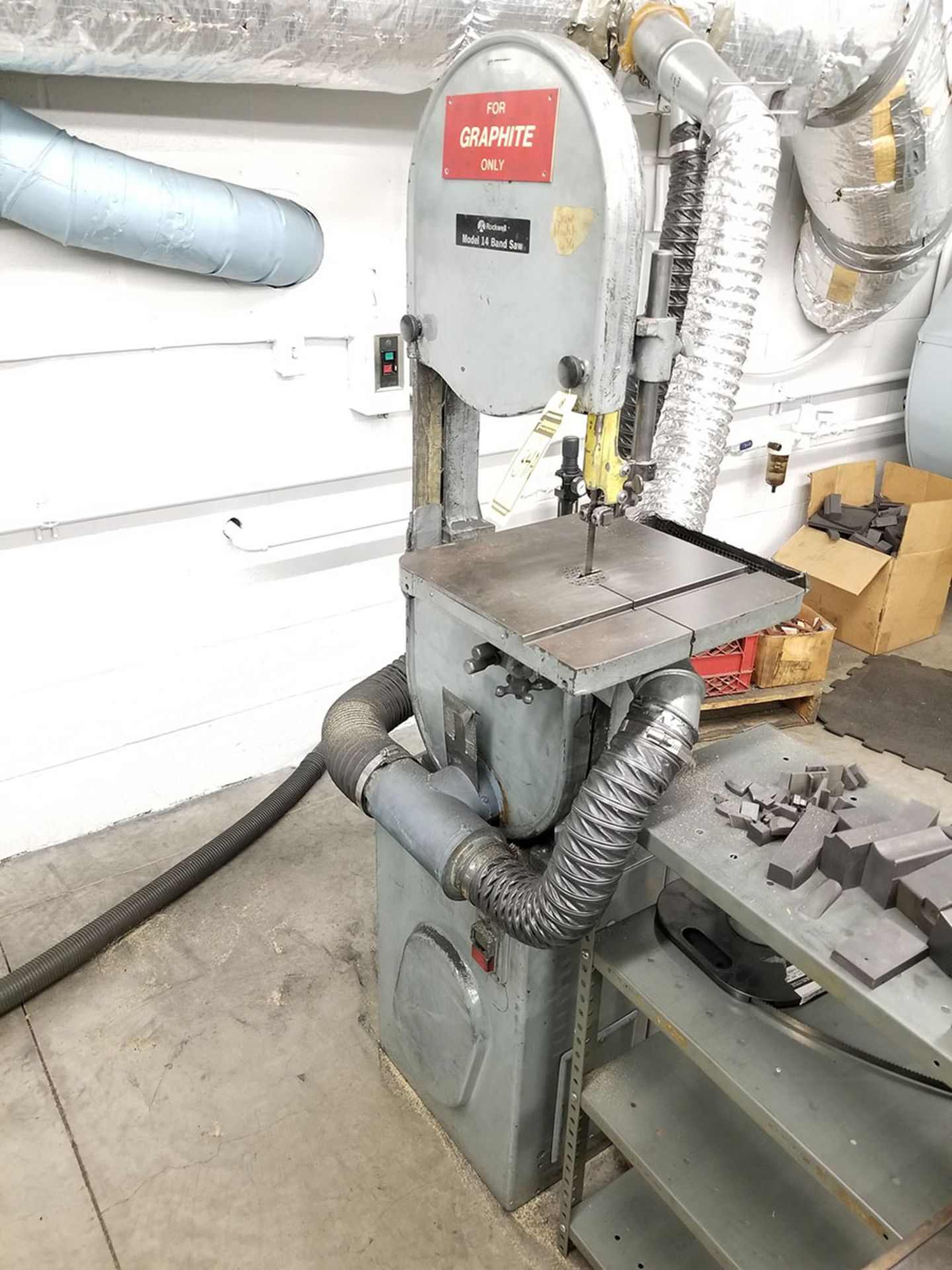 ROCKWELL VERTICAL BANDSAW,  MODEL 14, 13 5/8'' THROAT, 14'' X 14'' CONTOUR TABLE - Image 3 of 8