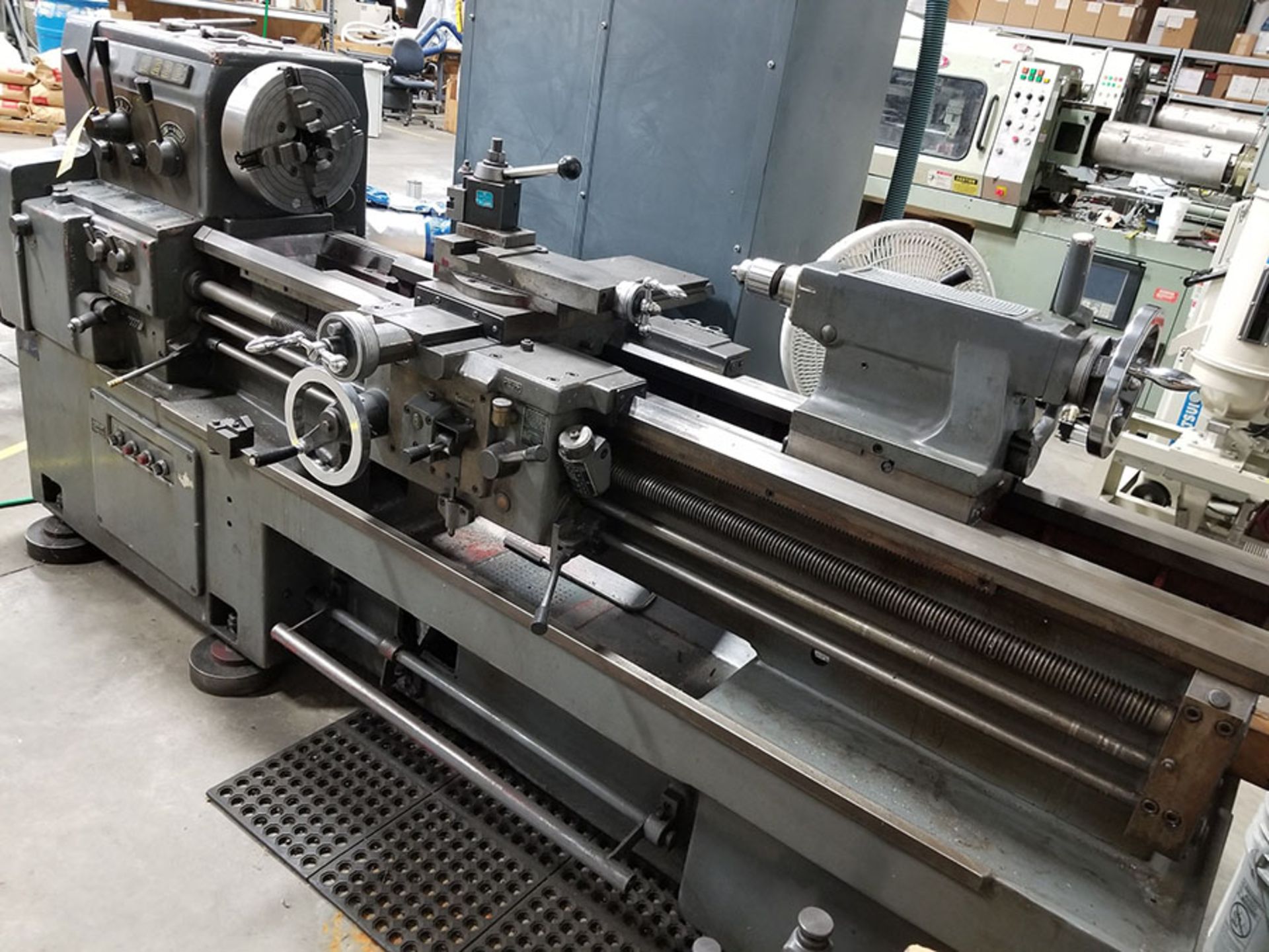 WEBB GAP BED ENGINE LATHE, 80'' BED, 8 1/2'' CENTER OVER BED, 12'' 4 JAW CHUCK, TAILSTOCK, POWER - Image 5 of 13