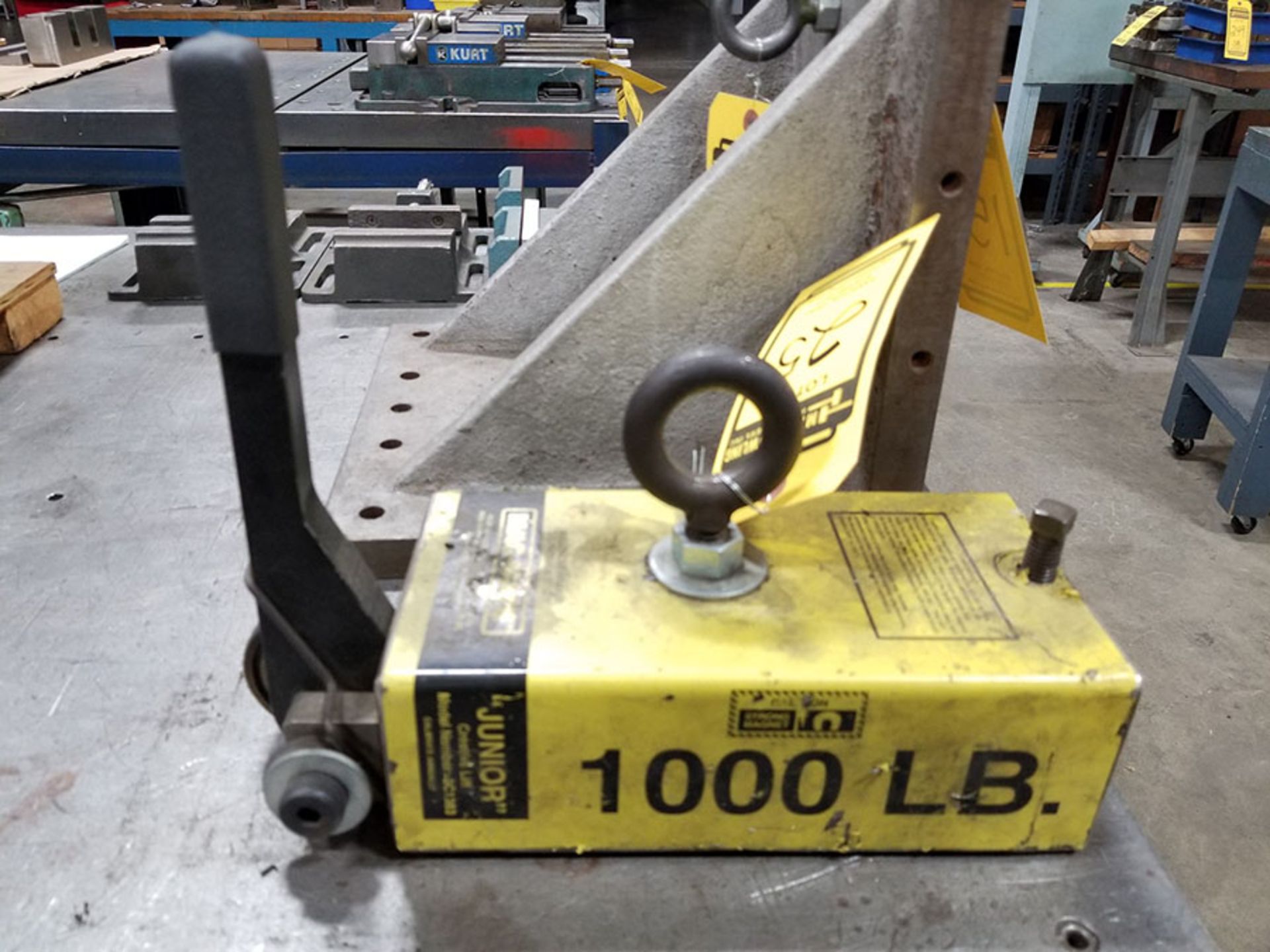 MAG-MATE JUNIOR CREATIVE LIFT 1,000 LIFTING MAGNET, MODEL 5C1383, ROLLER CAM RELEASE