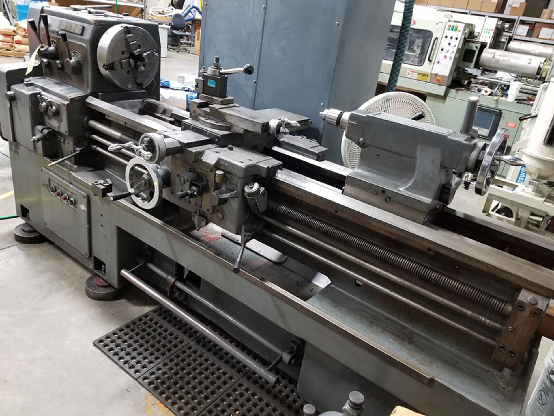 WEBB GAP BED ENGINE LATHE, 80'' BED, 8 1/2'' CENTER OVER BED, 12'' 4 JAW CHUCK, TAILSTOCK, POWER - Image 4 of 13