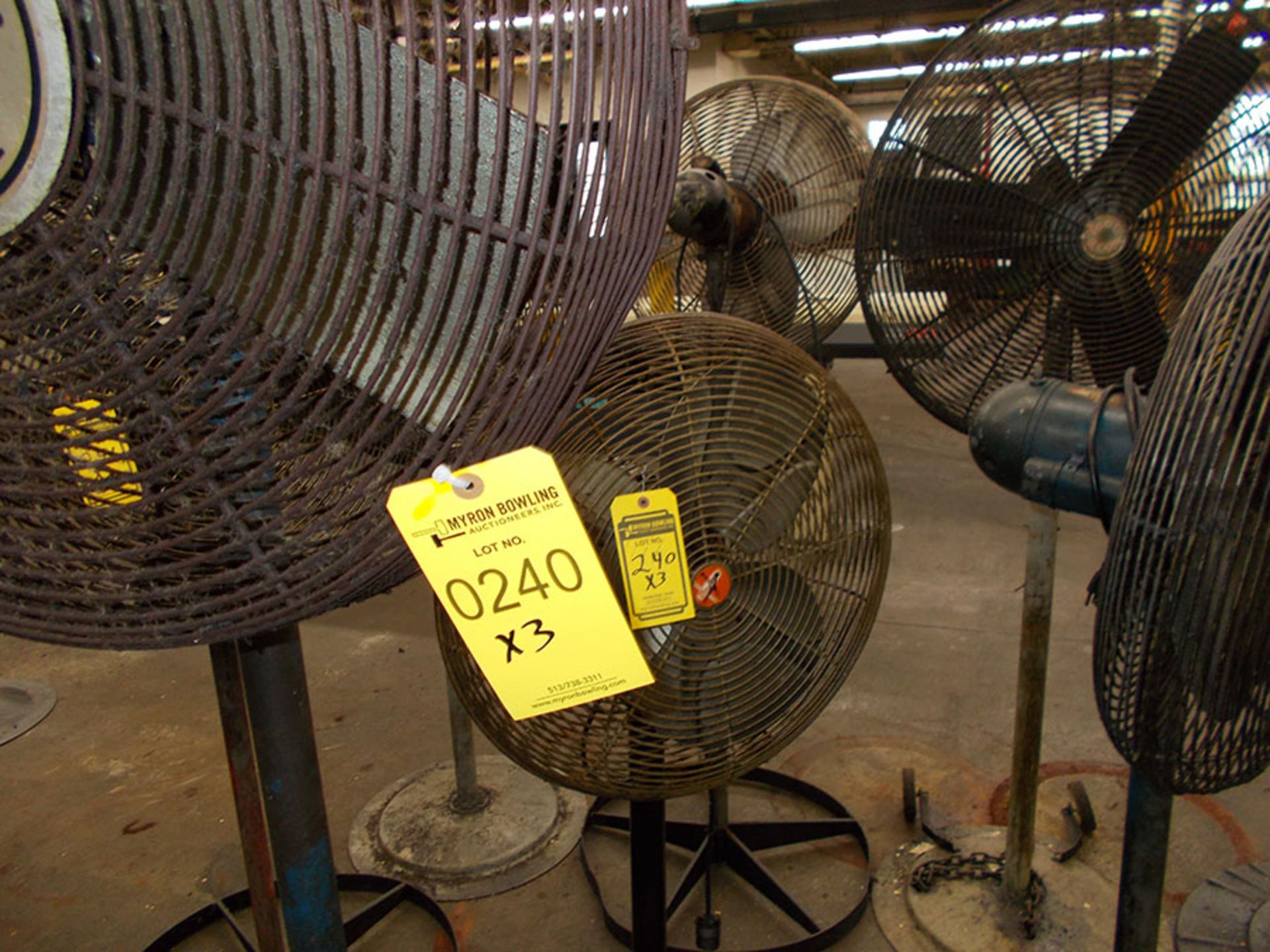 SHOP FANS (X3)