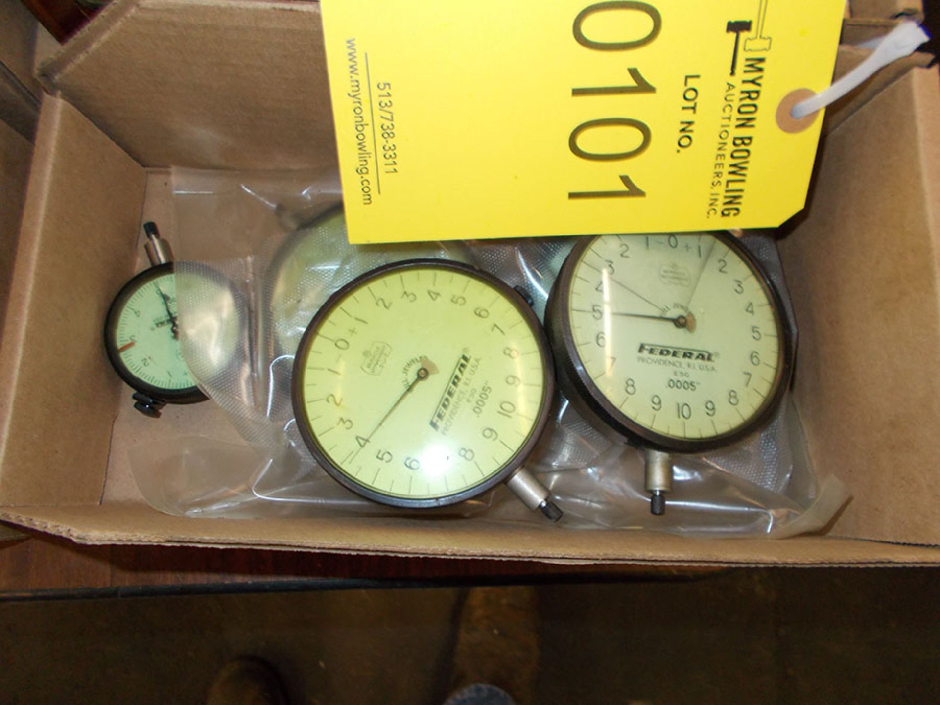 BOX OF DIAL INDICATORS