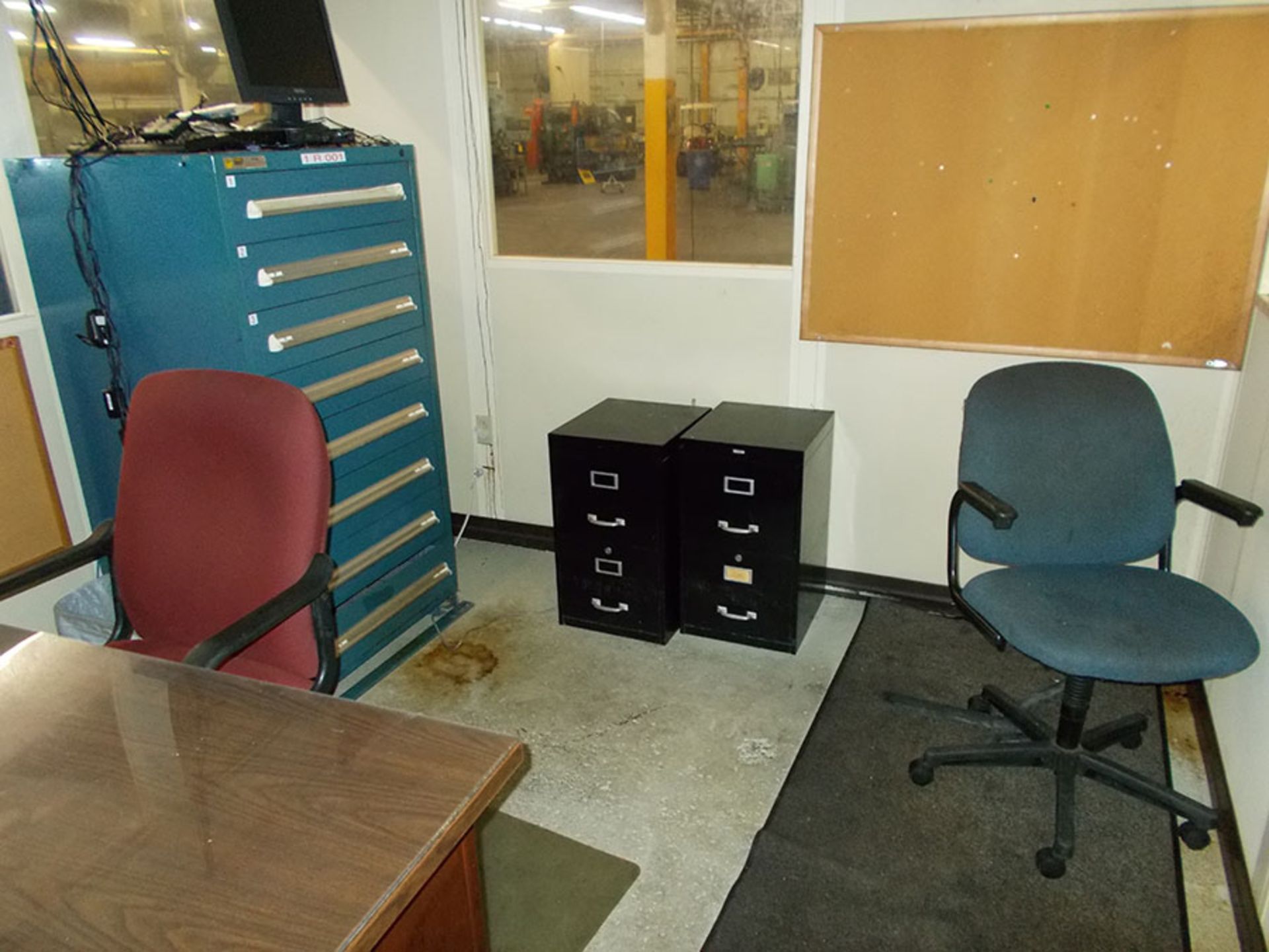 CUBICAL WITH CONTENT; DESK, 8-DRAWER VIDMAR, (2) CHAIRS, AND (2) FILING CABINETS (NO SECURITY