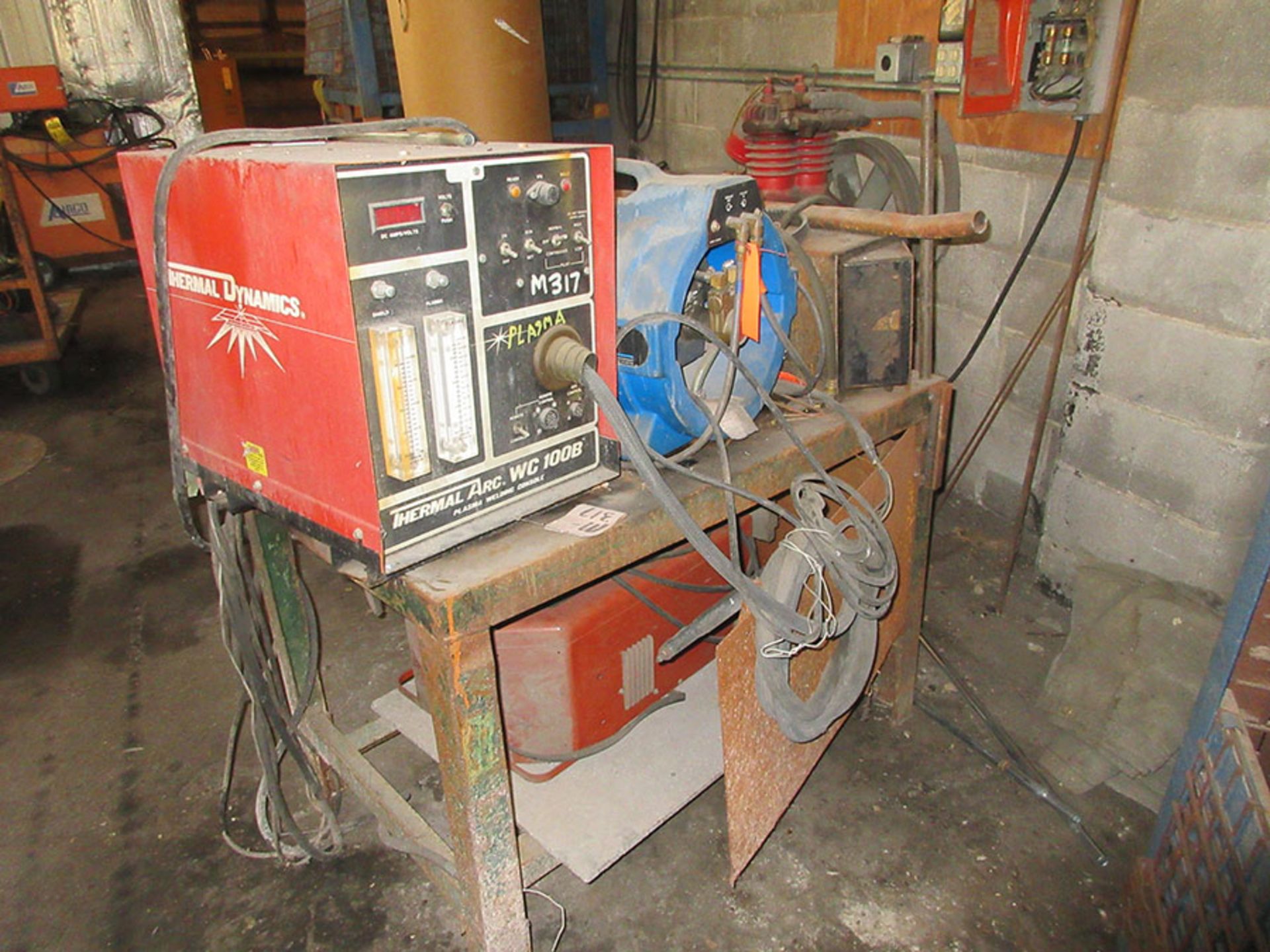 THERMAL ARC WC100B PLASMA WELDING CONSOLE; 230/460V, SINGLE PHASE, WITH MILLER COOLMASTER 4 WATER - Image 2 of 3