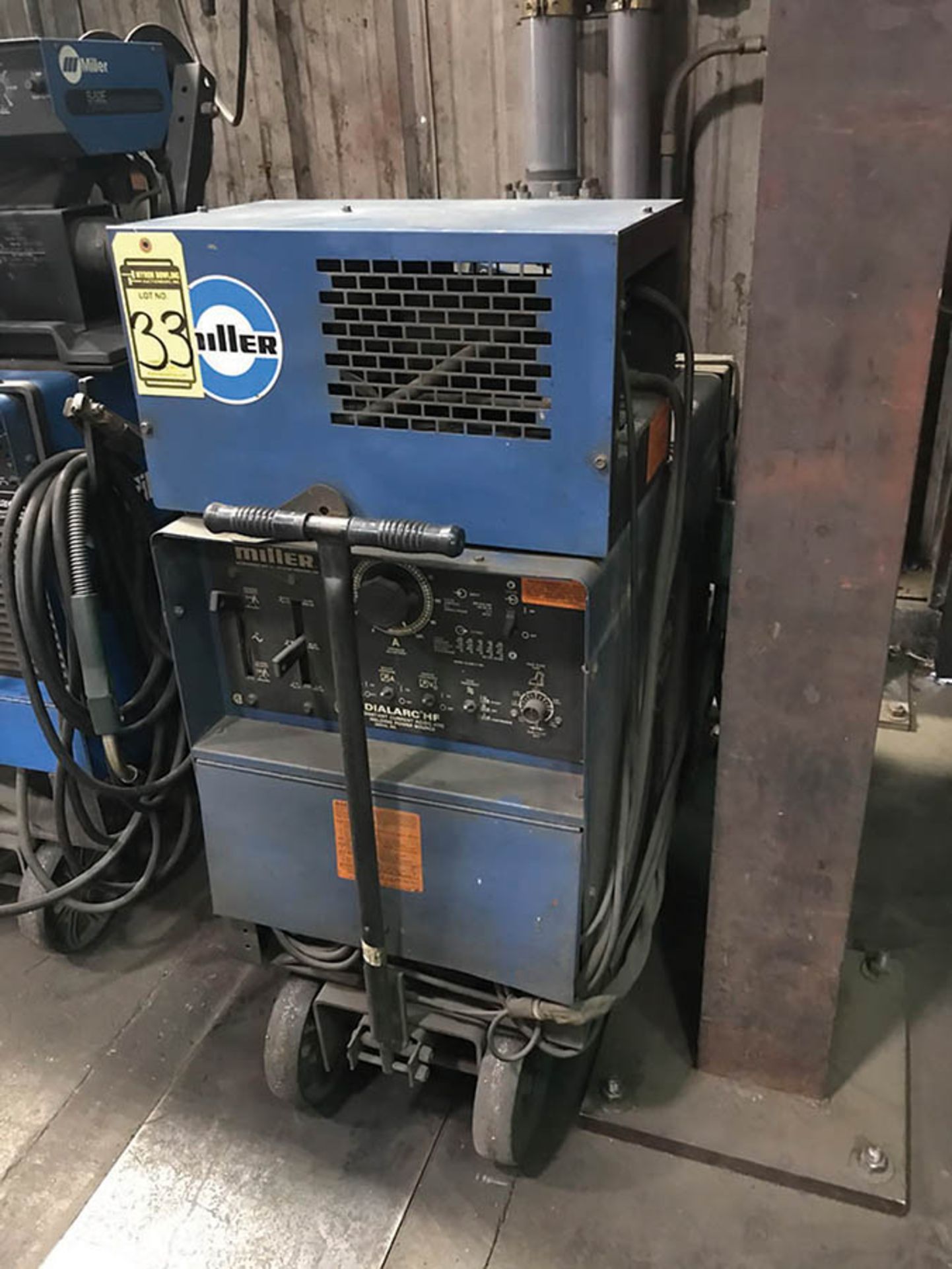 MILLER CC AC/DC ARC WELDER, MODEL DIALARC HF, S/N JF879507, OUTPUT: 125-250A, 10-310 AC/DC GTAW