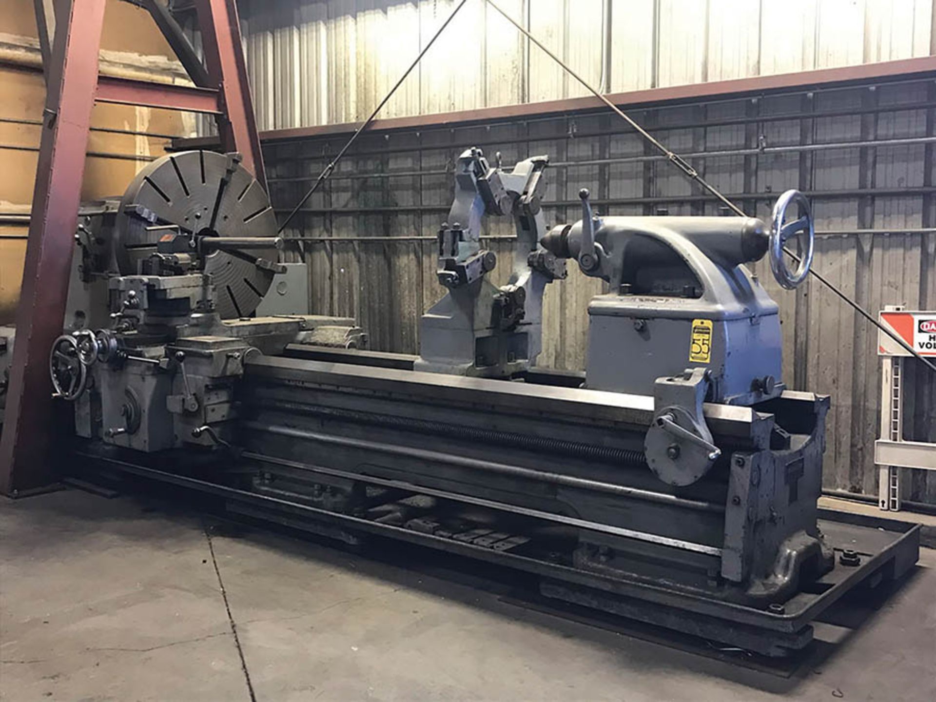 MONARCH ENGINE LATHE, MODEL 32''NN, S/N 40993, 48'' SWING, 108'' BETWEEN CENTERS, 12-606 SPINDLE - Image 2 of 10