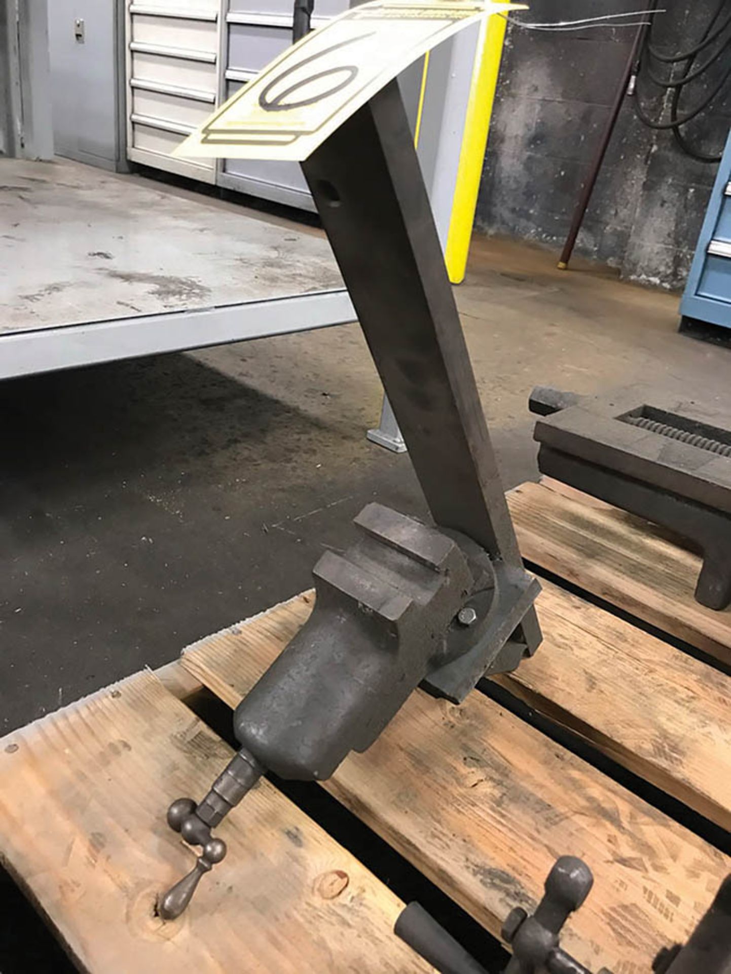 2-3/4'' MACHINE VISE - Image 3 of 3