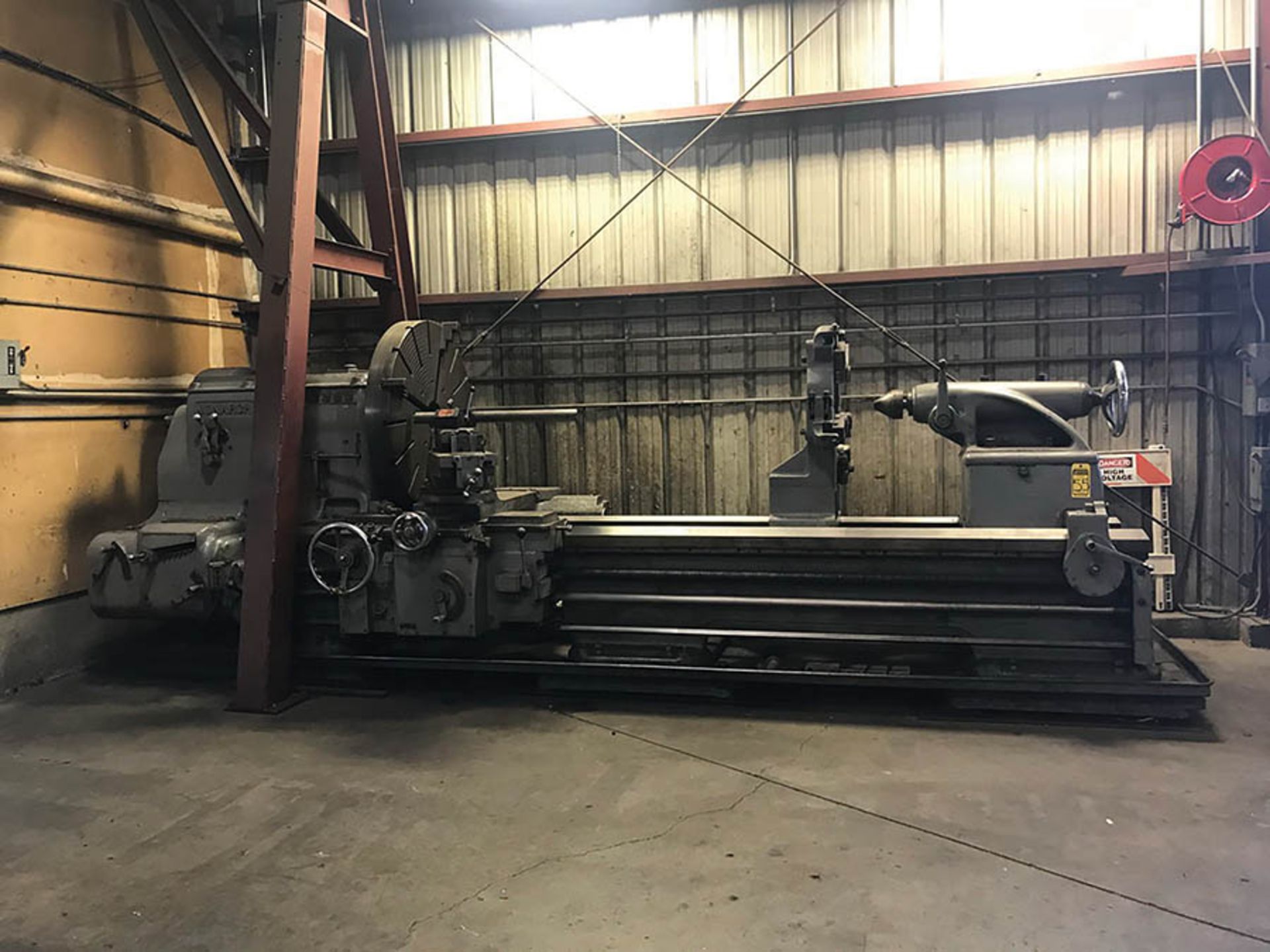 MONARCH ENGINE LATHE, MODEL 32''NN, S/N 40993, 48'' SWING, 108'' BETWEEN CENTERS, 12-606 SPINDLE