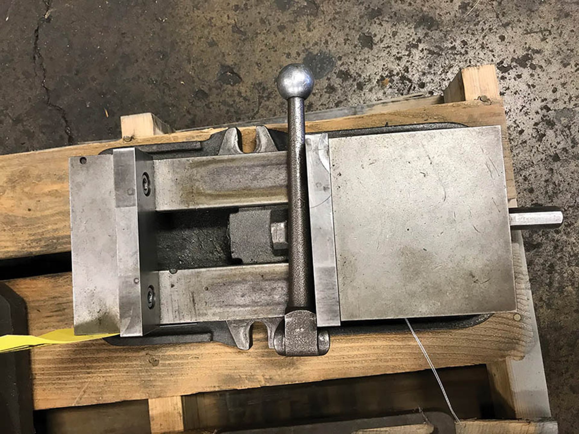 SPI 6'' MACHINE VISE - Image 2 of 3